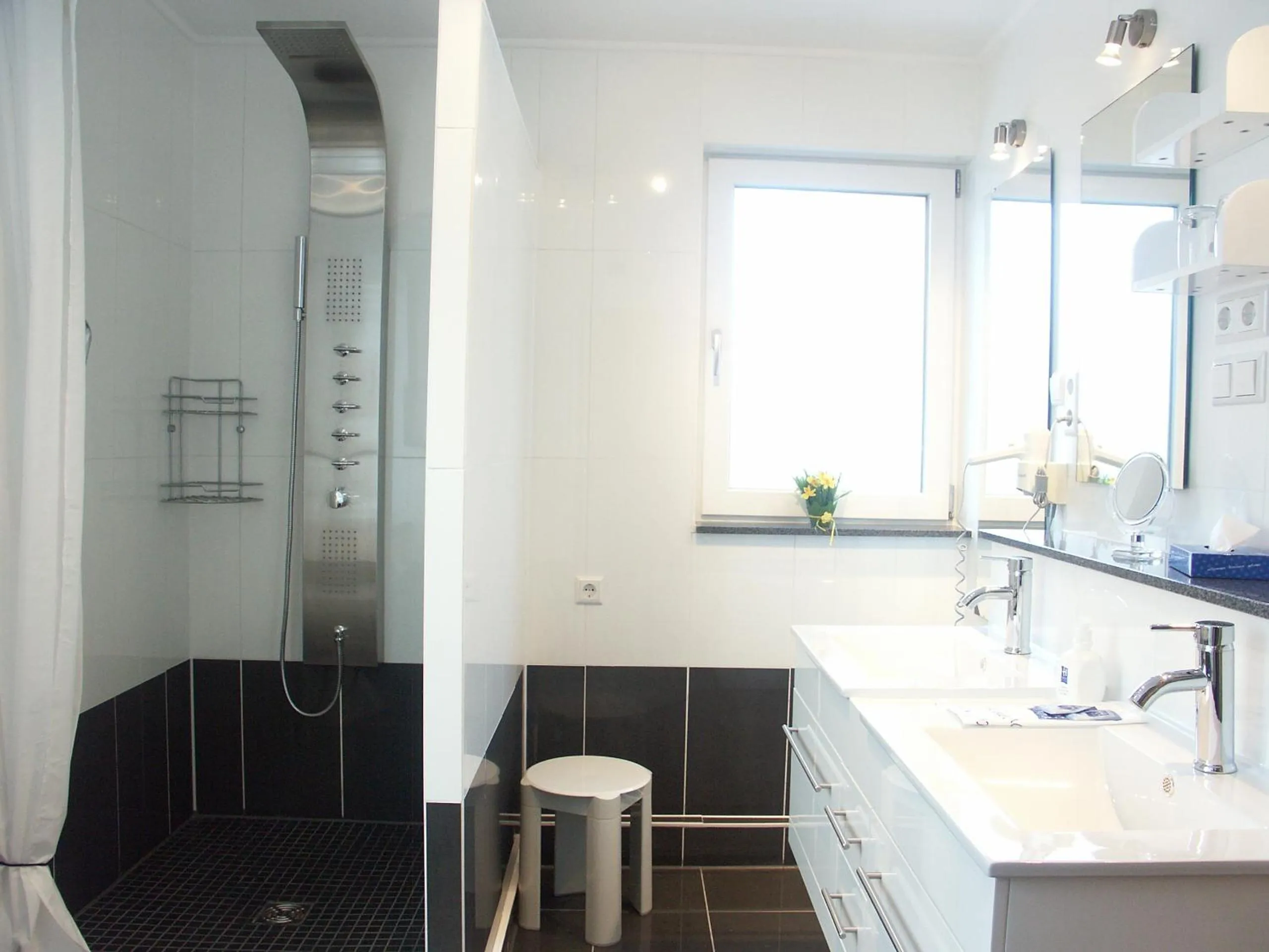 Bathroom in Wellness Hotel Garni Krone