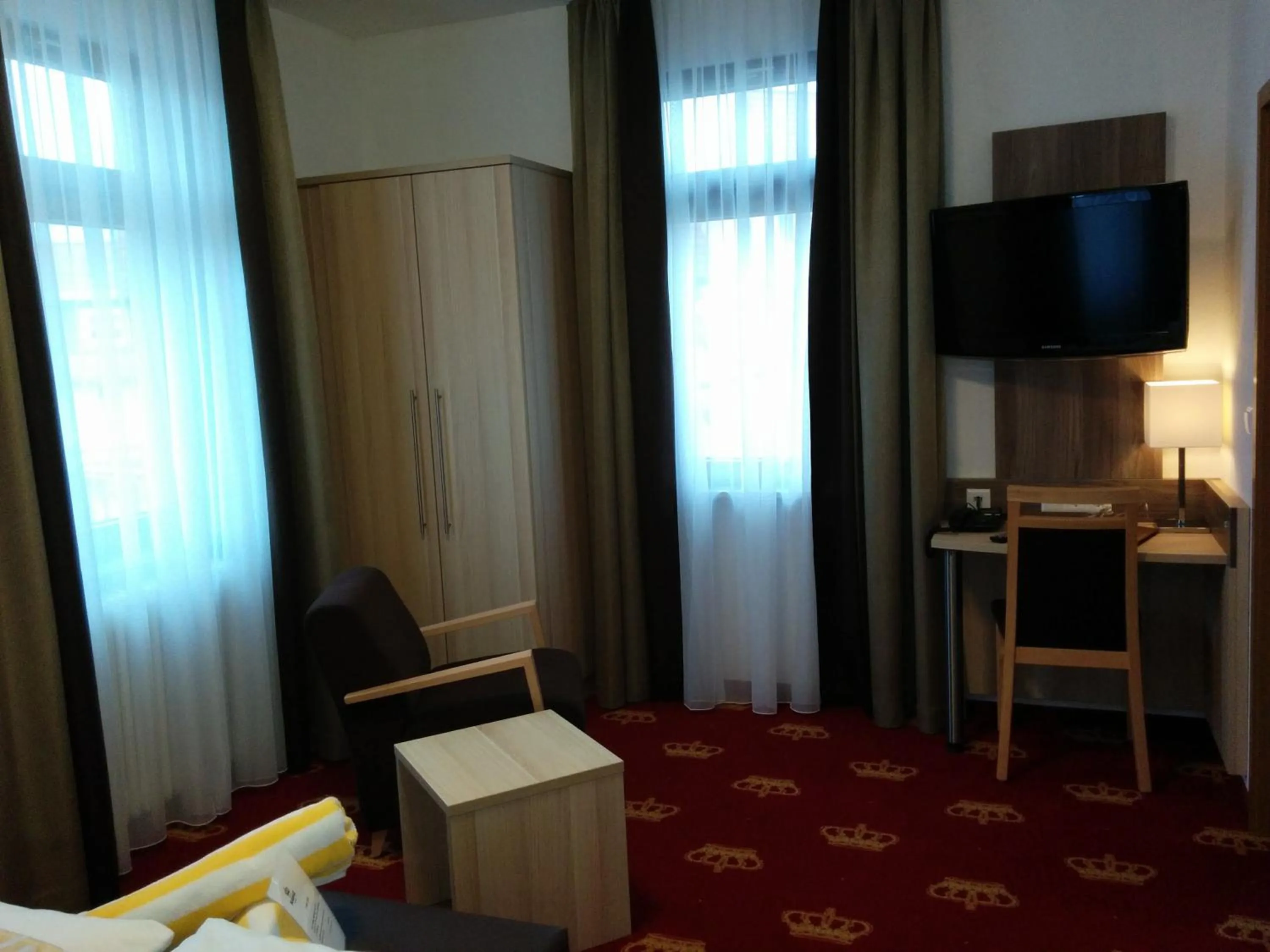 Photo of the whole room, Bed in Wellness Hotel Garni Krone