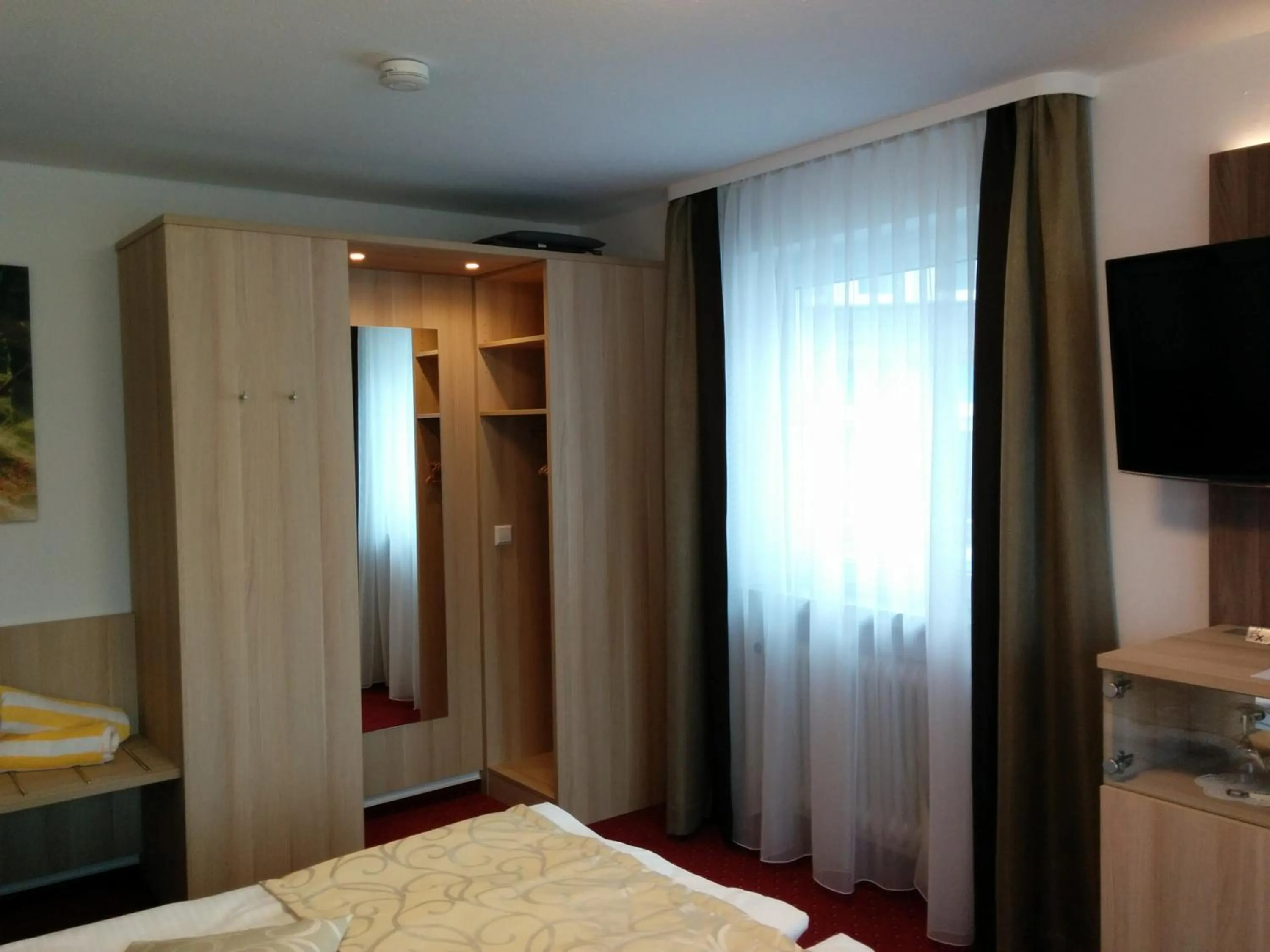 Photo of the whole room, Bed in Wellness Hotel Garni Krone