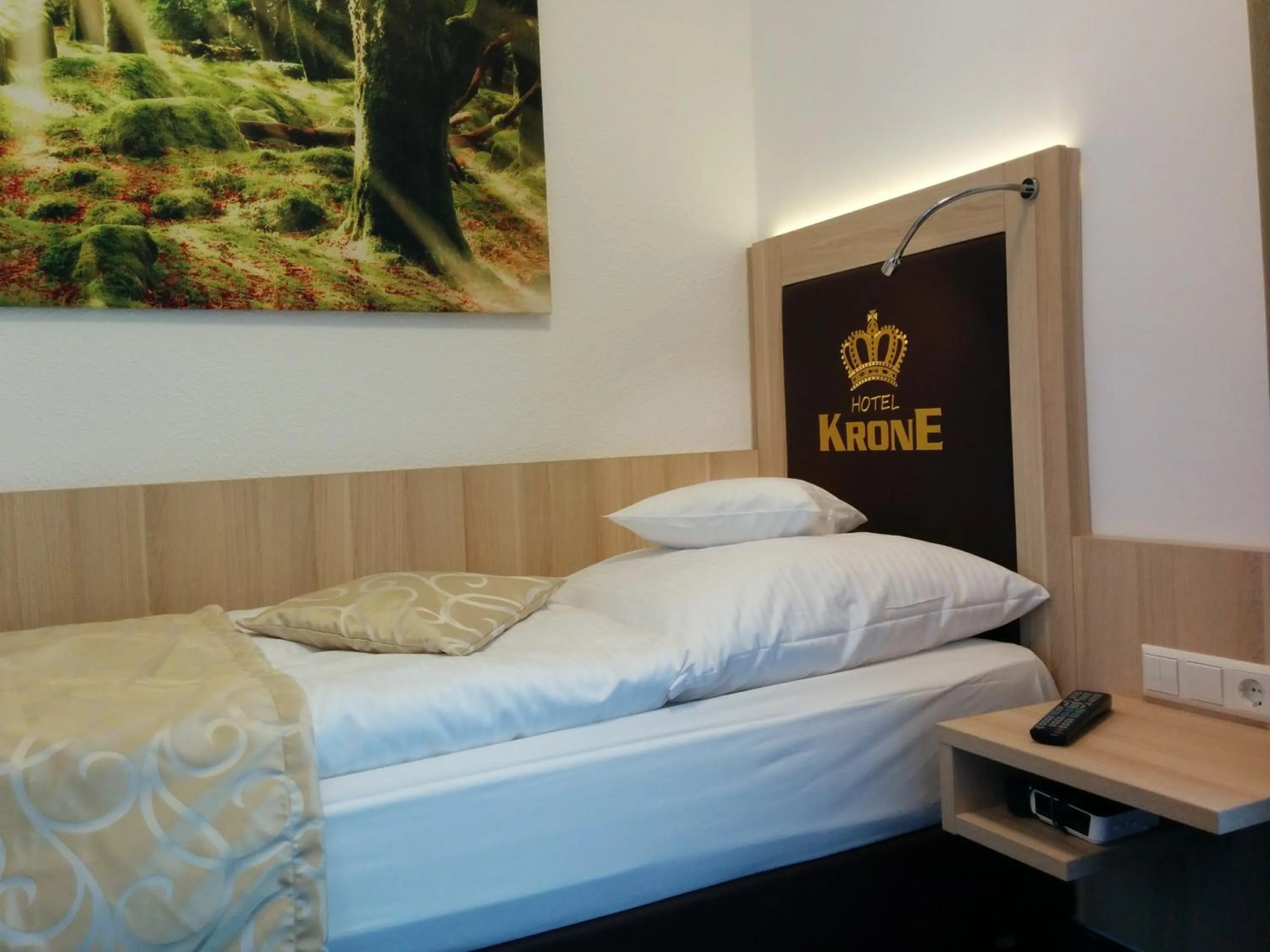 Photo of the whole room, Bed in Wellness Hotel Garni Krone