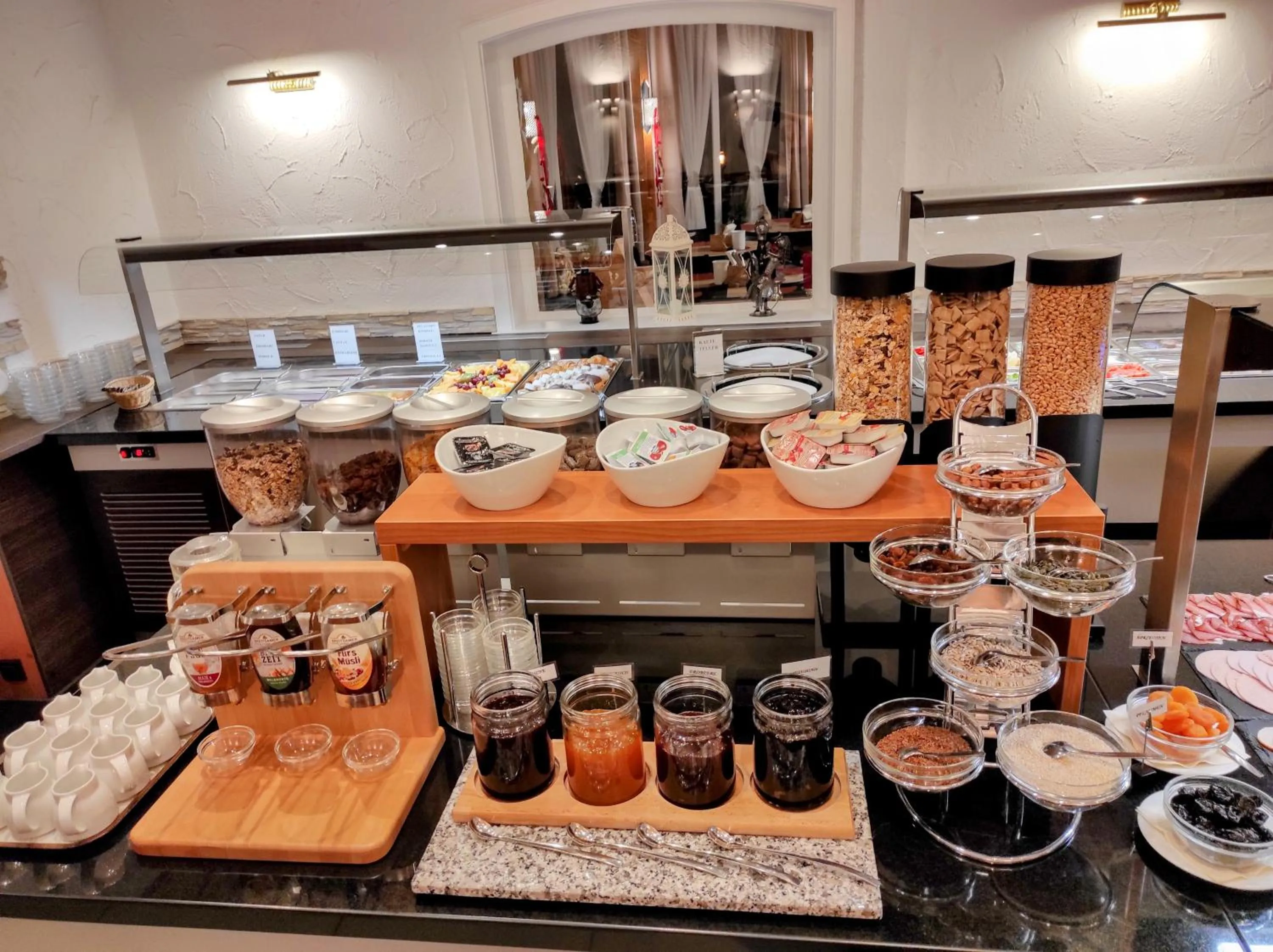 Breakfast in Wellness Hotel Garni Krone