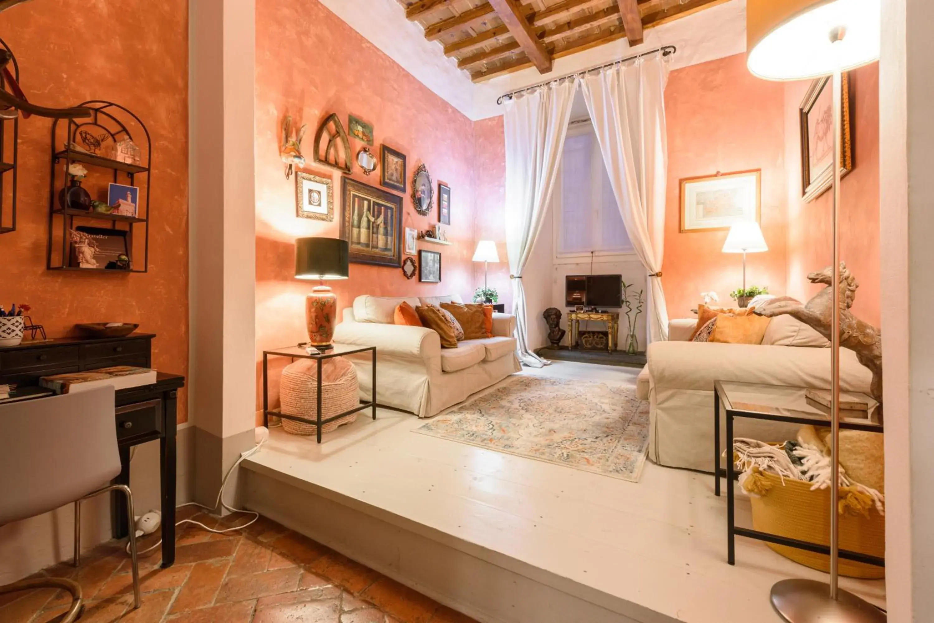 Santo Spirito Dream by Mmega Santo Spirito Dream by Mmega