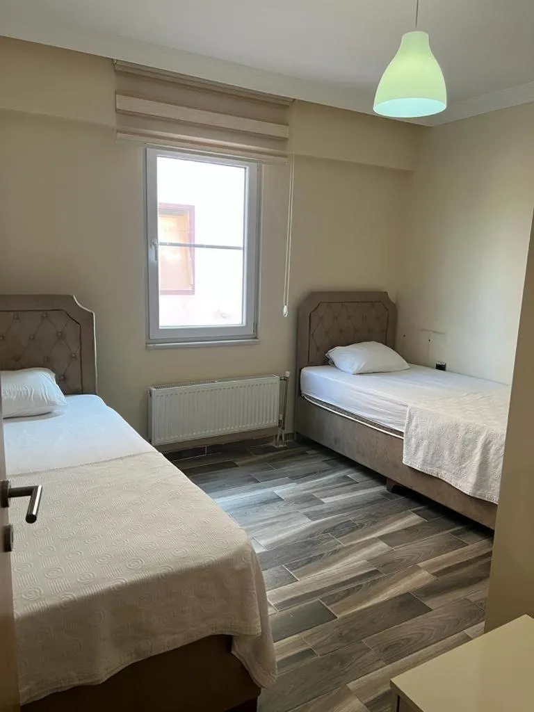 Bedroom in çırpan apart otel