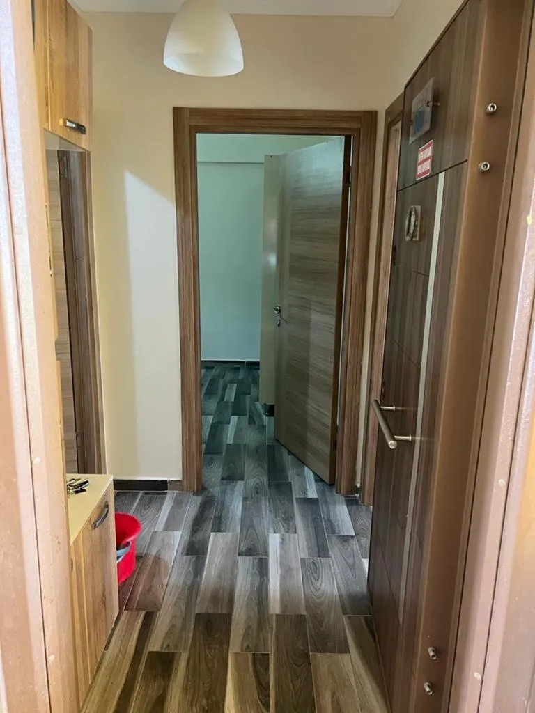 Facade/entrance in çırpan apart otel