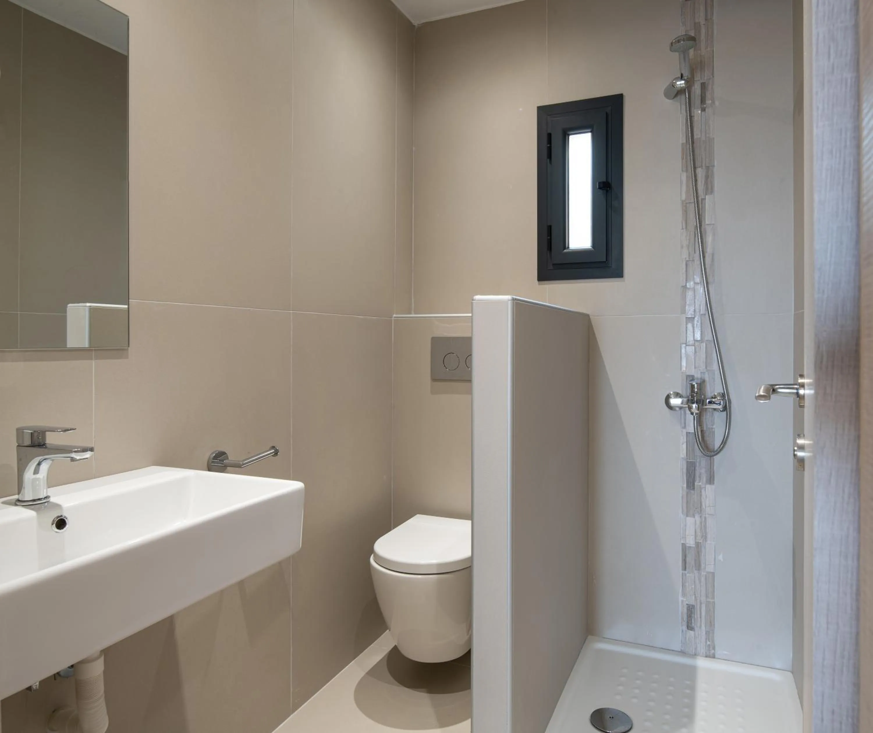 Bathroom in Mykoniatika Villas