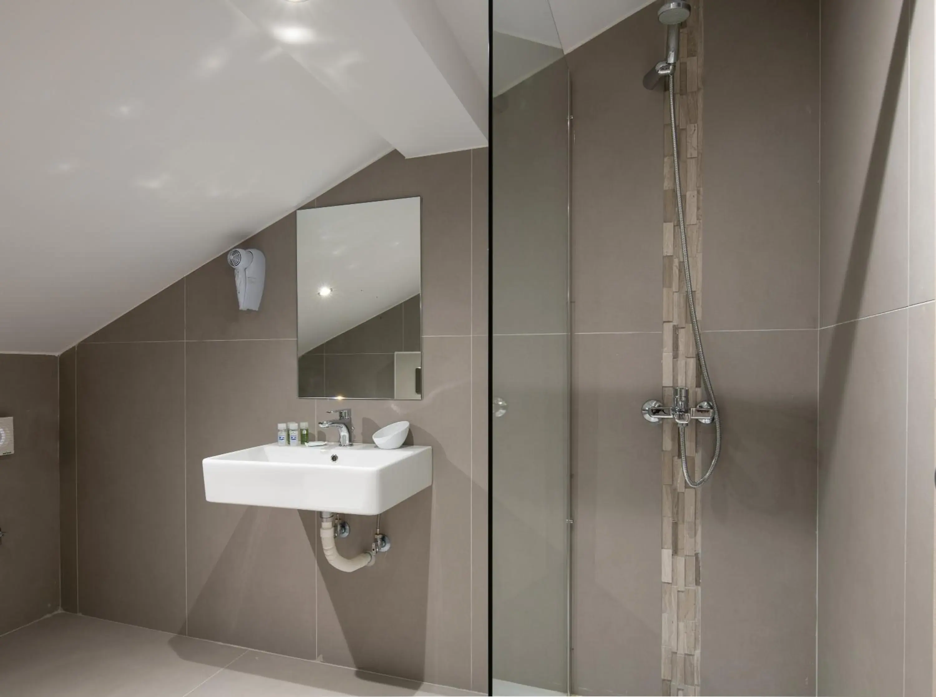 Deluxe Family Suite in Mykoniatika Villas Deluxe Family Suite in Mykoniatika Villas