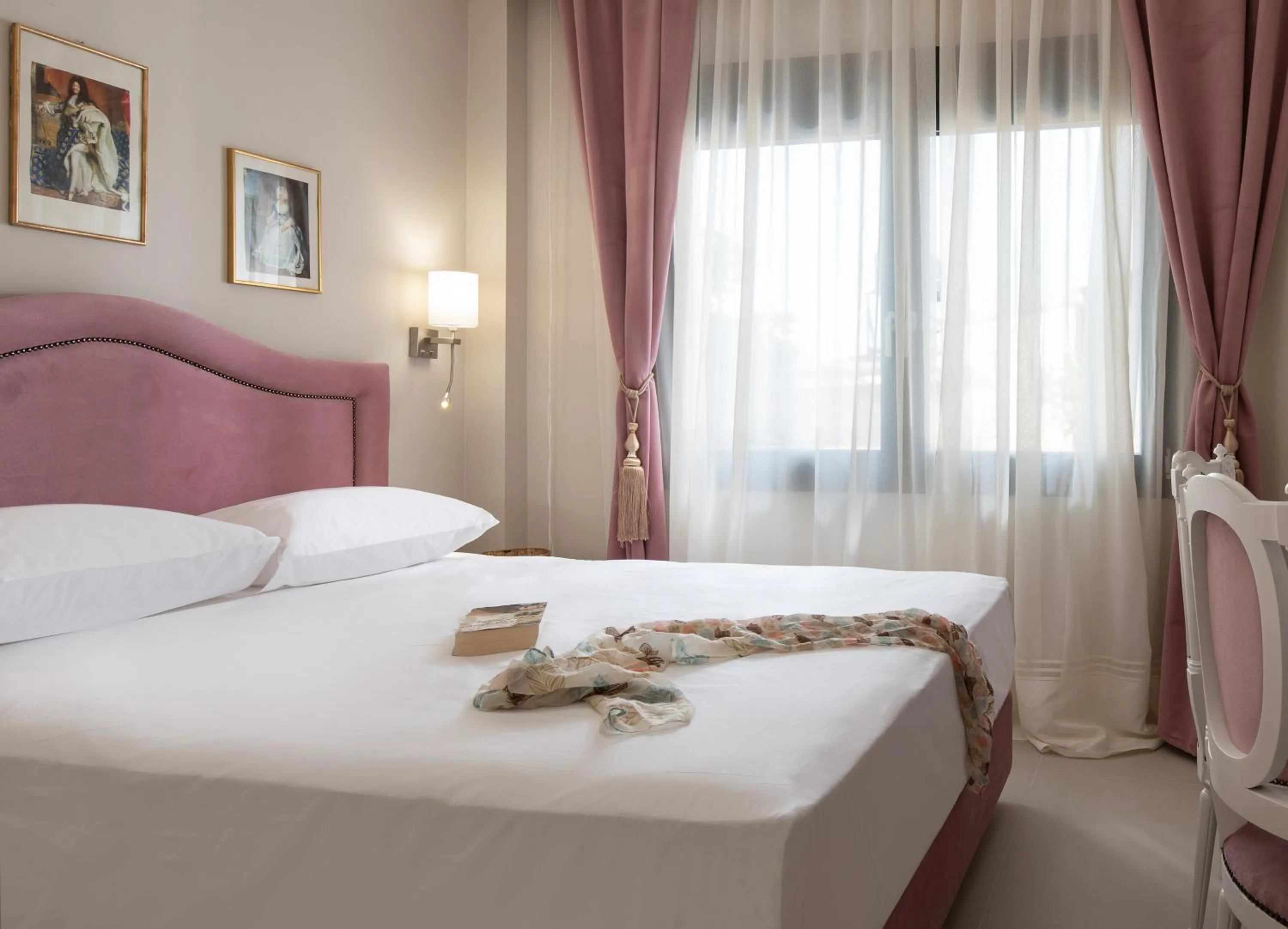 Bedroom, Bed in Mykoniatika Villas