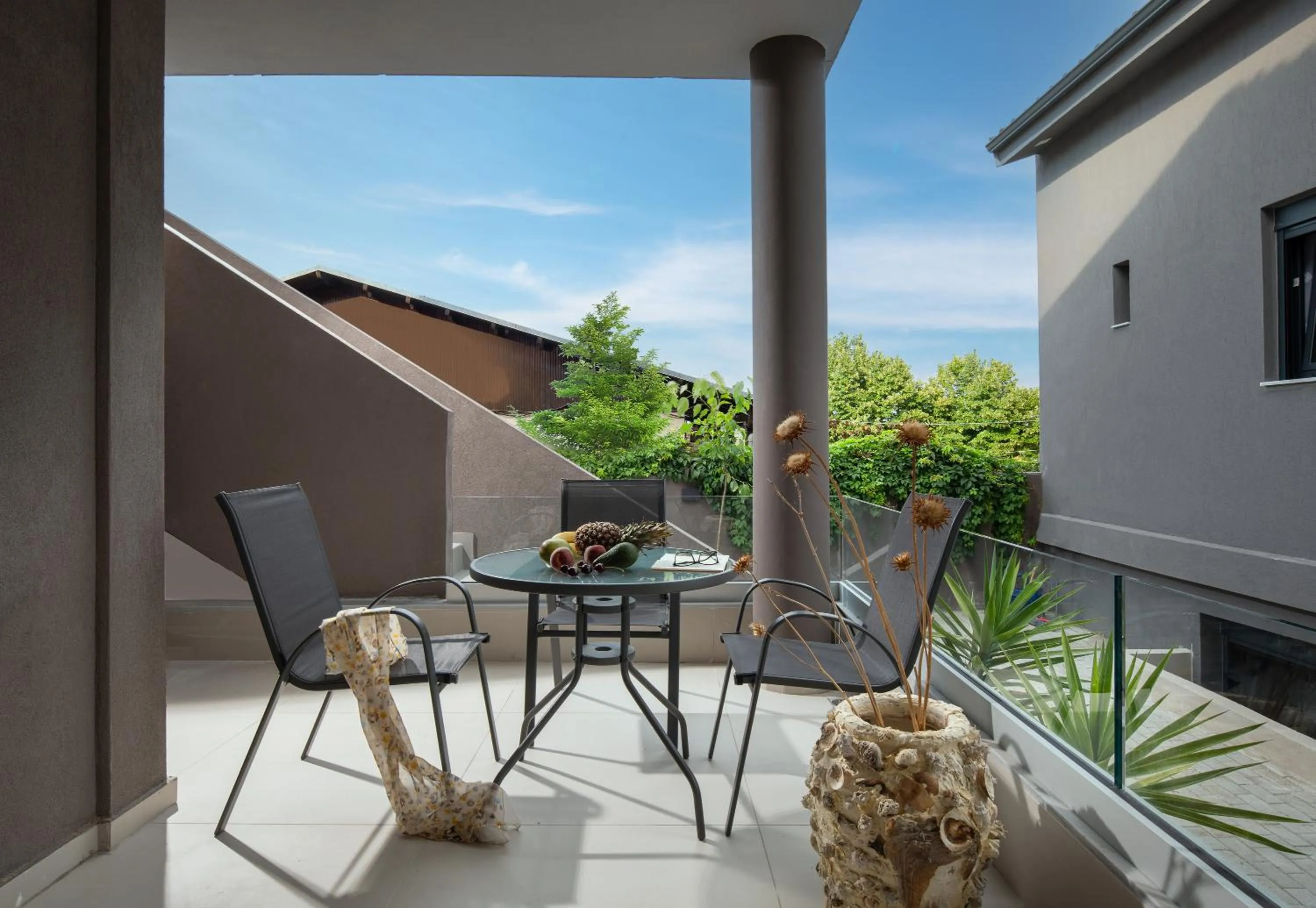 Balcony/Terrace in Mykoniatika Villas