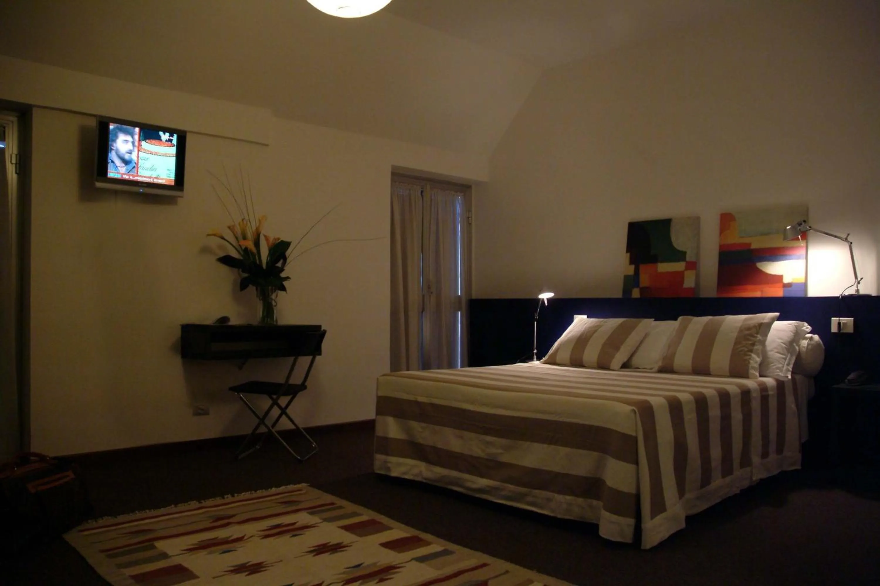 Bed in Hotel Orvieto