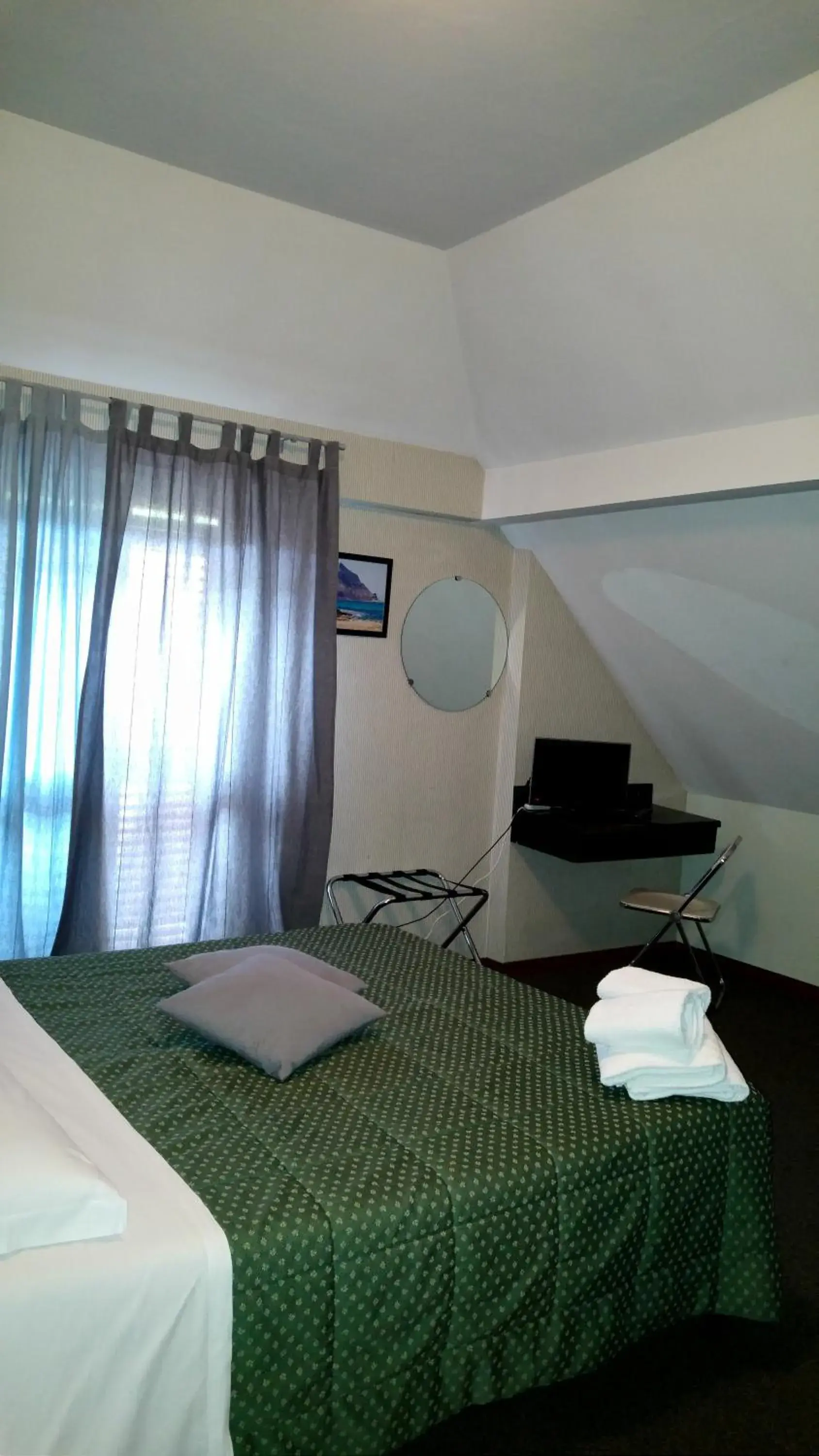 Bed in Hotel Orvieto Bed in Hotel Orvieto