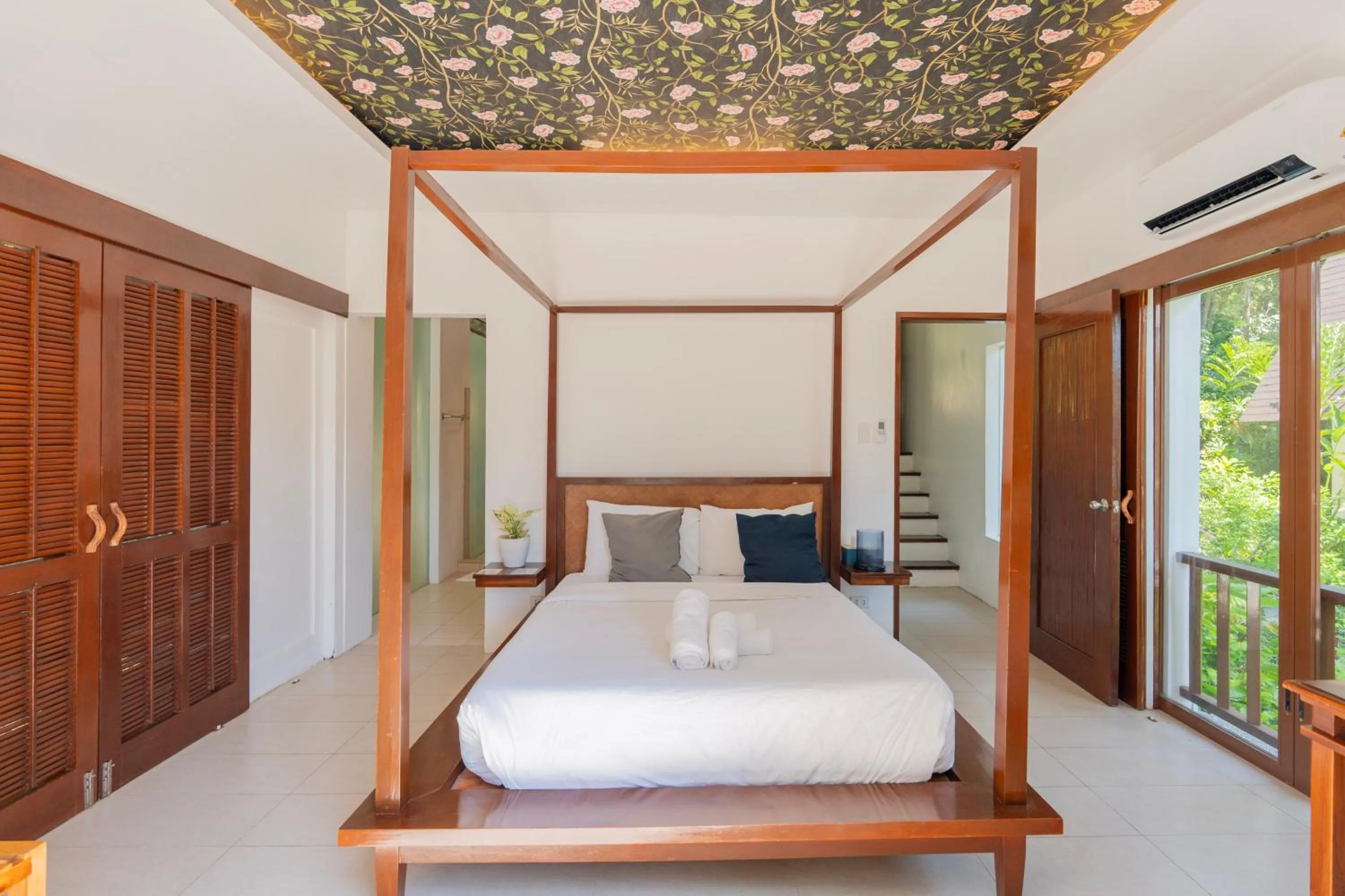 Bed in Casalay Boutique Villas & Dive