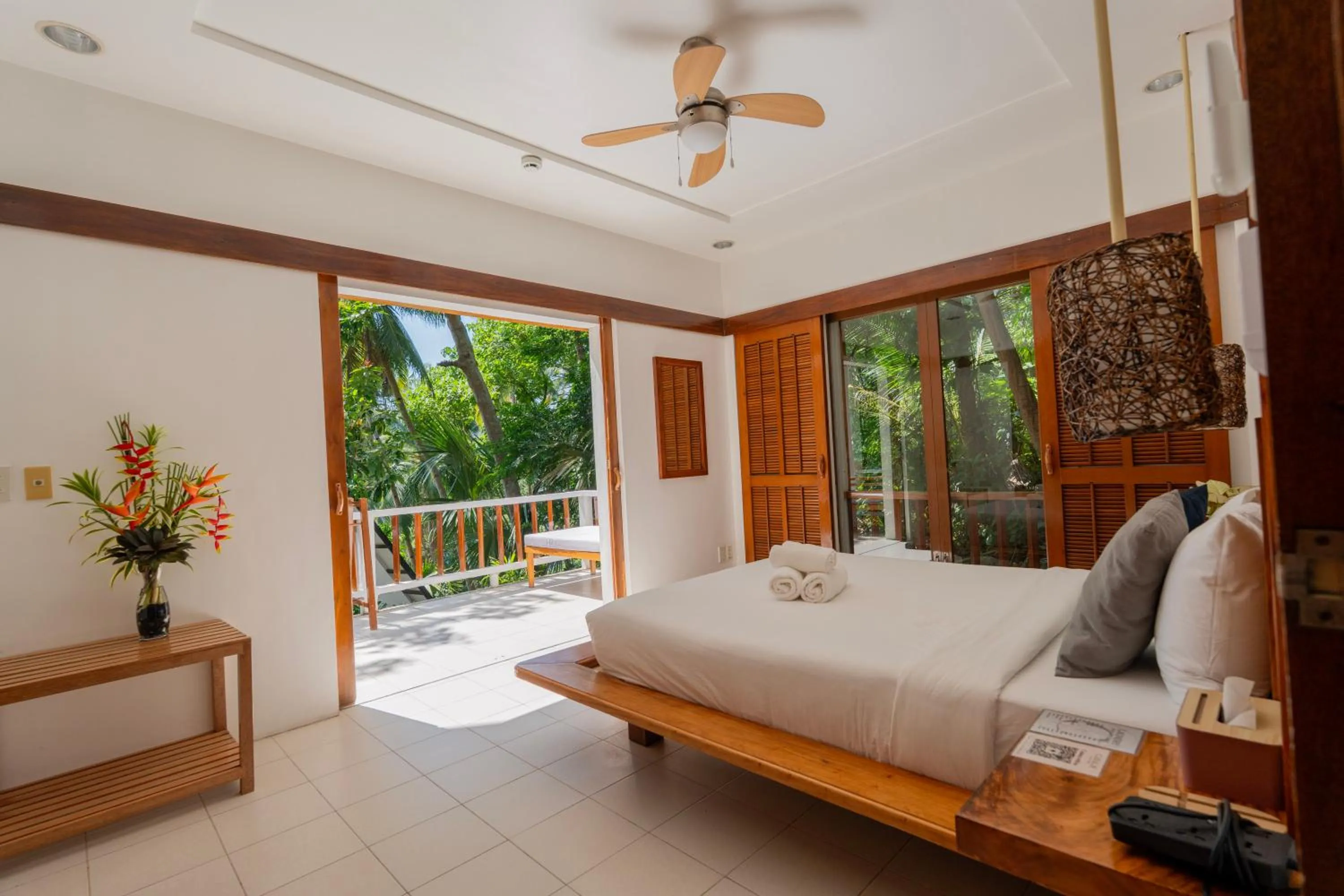 Bed in Casalay Boutique Villas & Dive