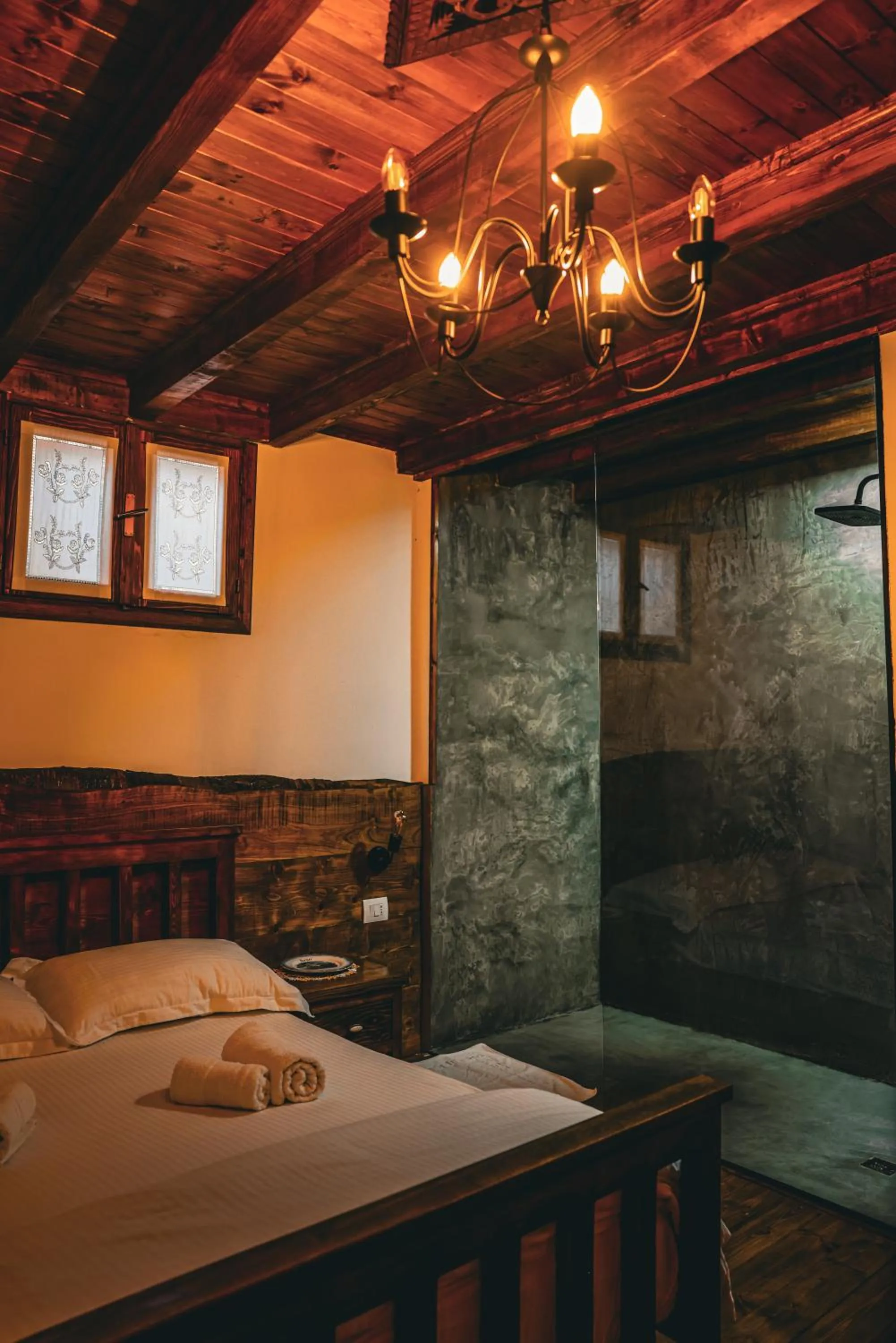 Breakfast, Bed in Anhel Hotel