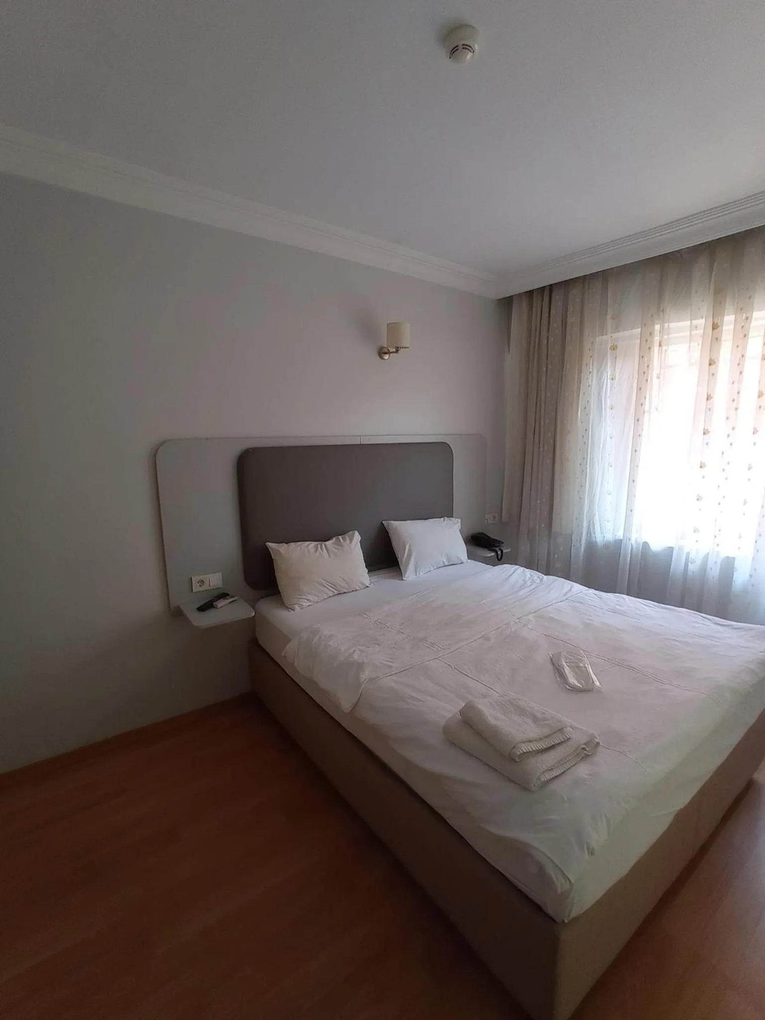 Bed in Emin Konak Hotel