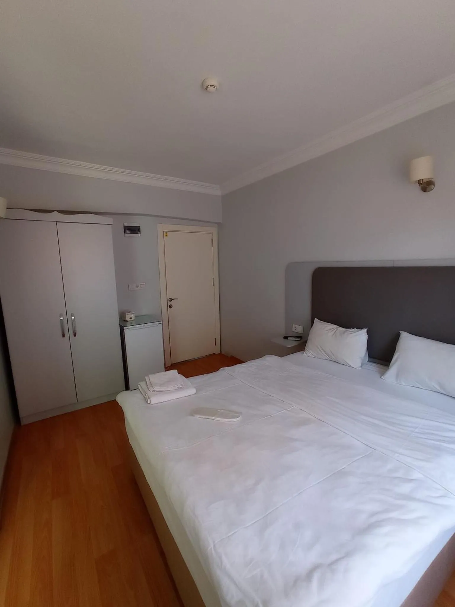 Bed in Emin Konak Hotel