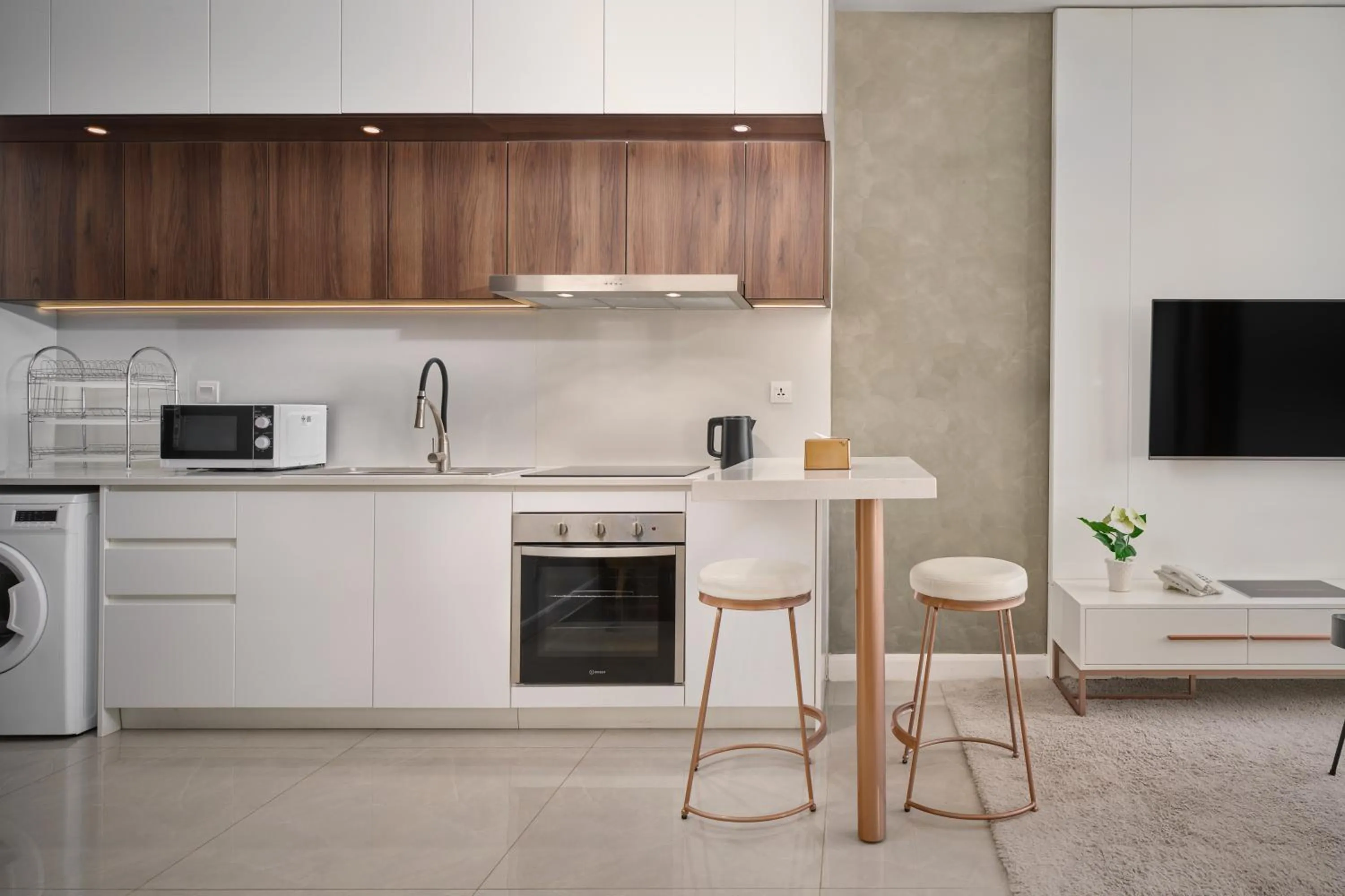 Dining area in The Peninsula Phnom Penh