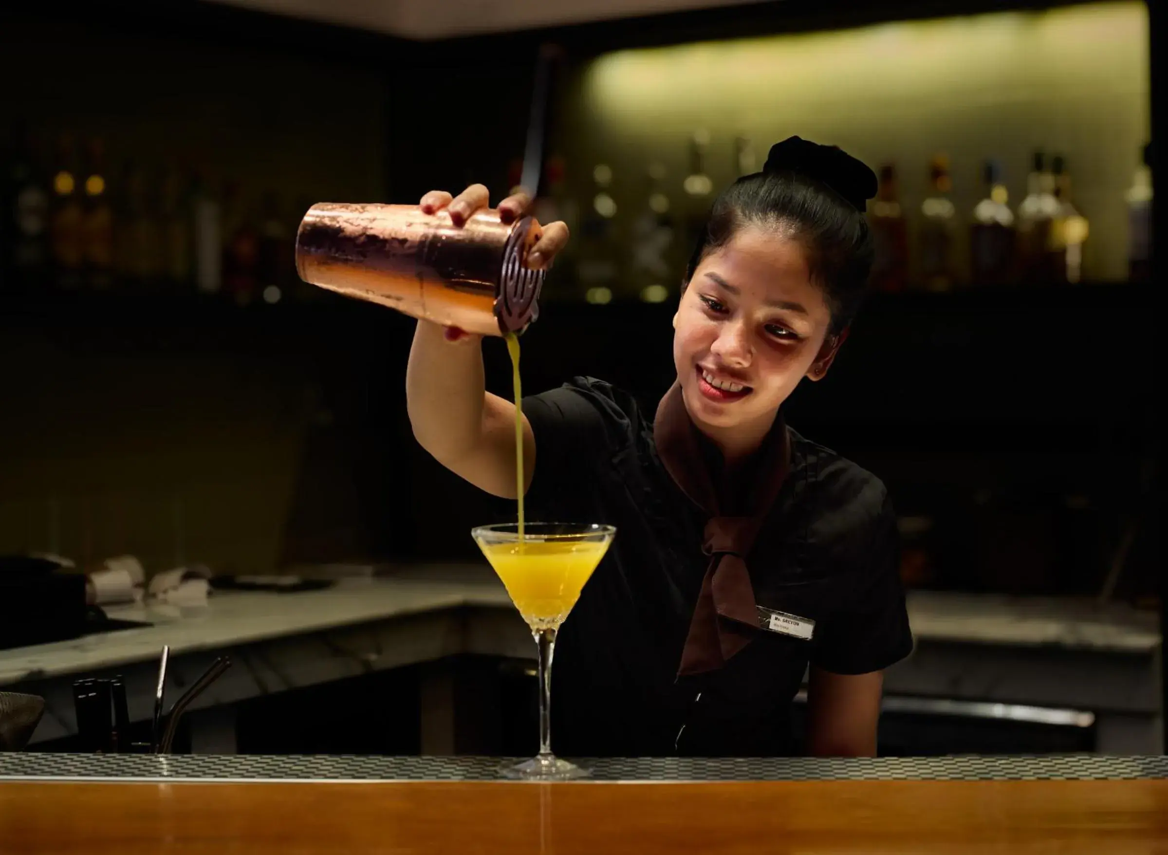 Lounge or bar in The Peninsula Phnom Penh Lounge or bar in The Peninsula Phnom Penh