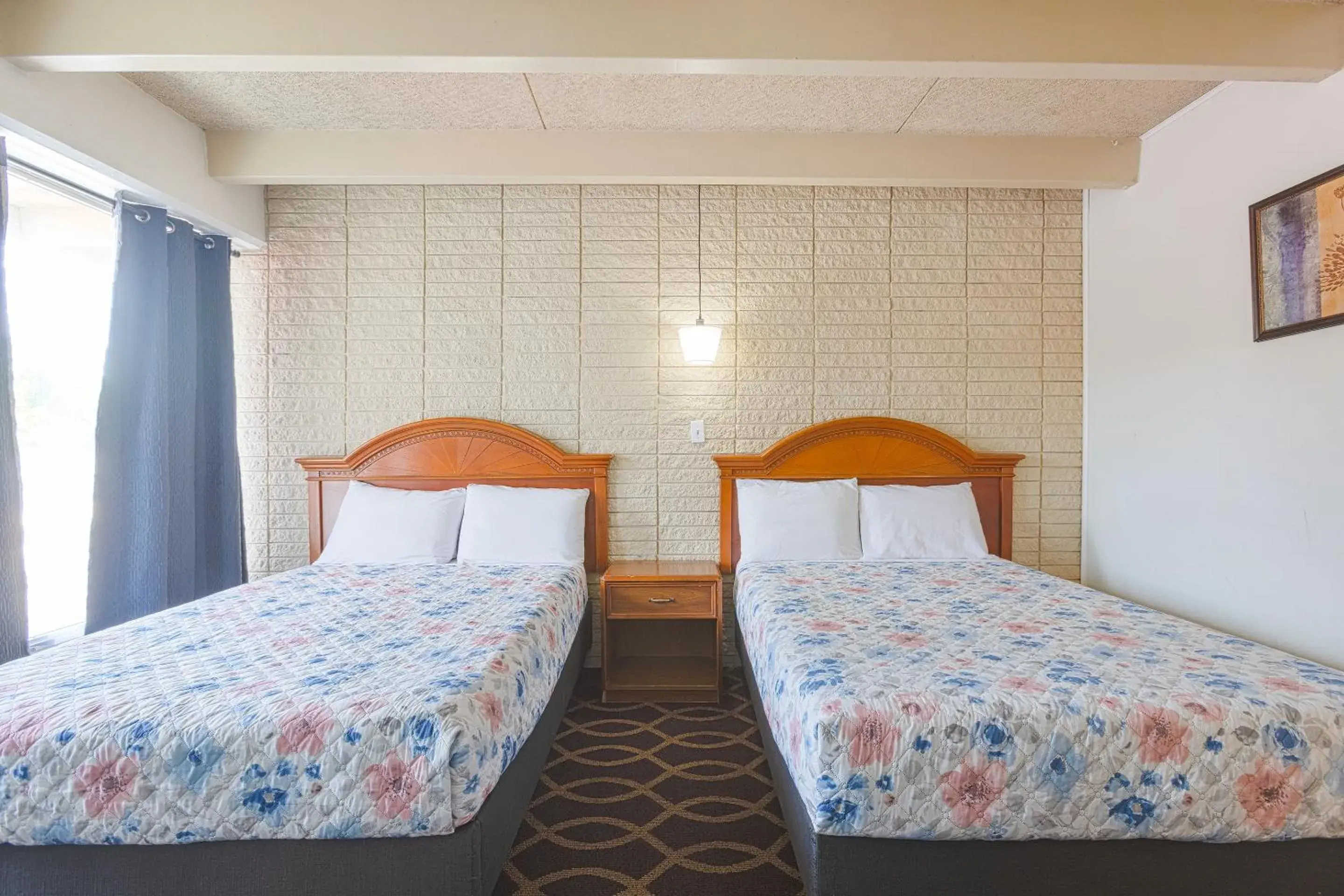 Sonrise Inn Lincoln Hwy By OYO Sonrise Inn Lincoln Hwy By OYO