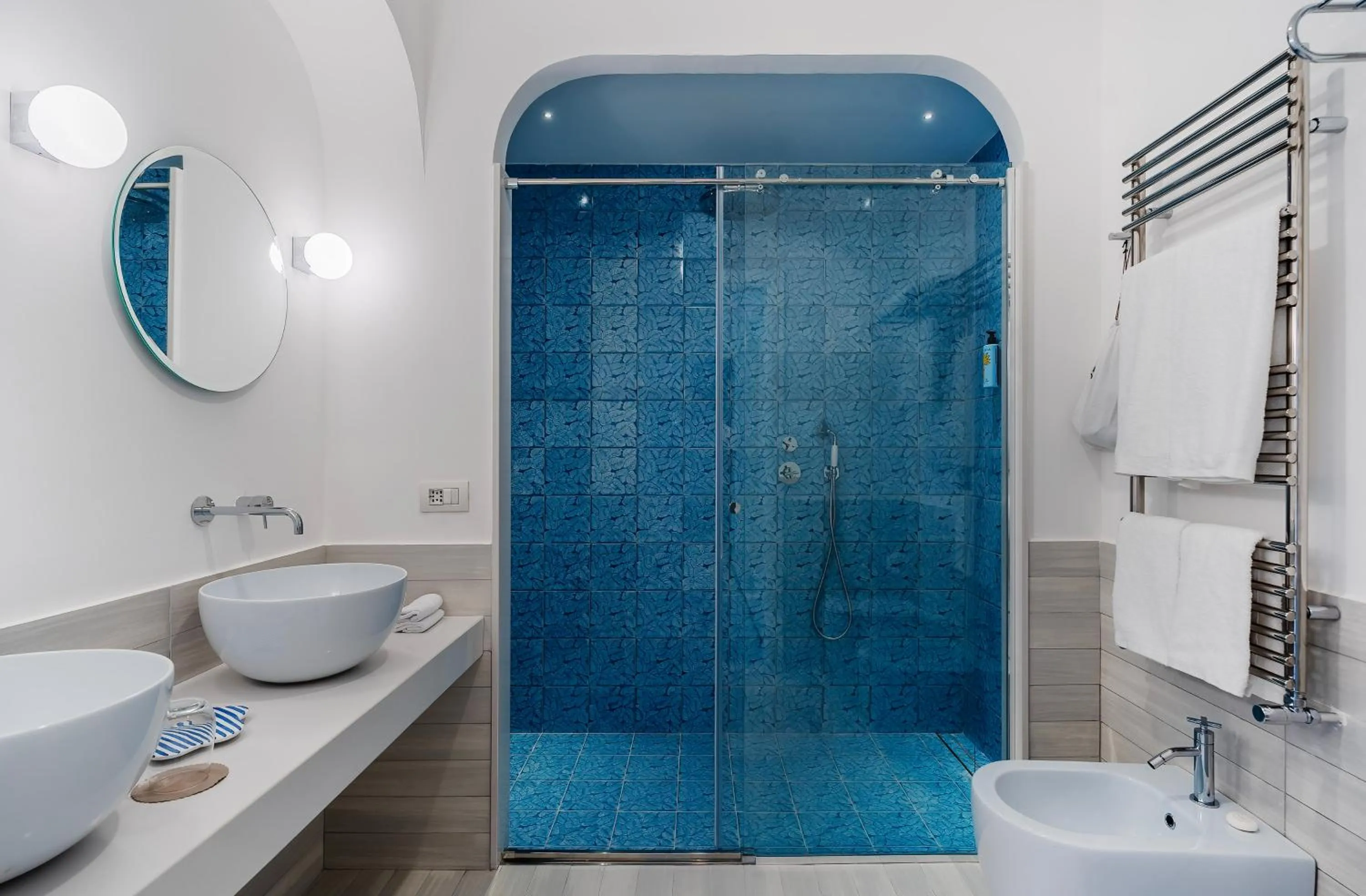 Shower in Boutique Hotel Casa Mariantonia