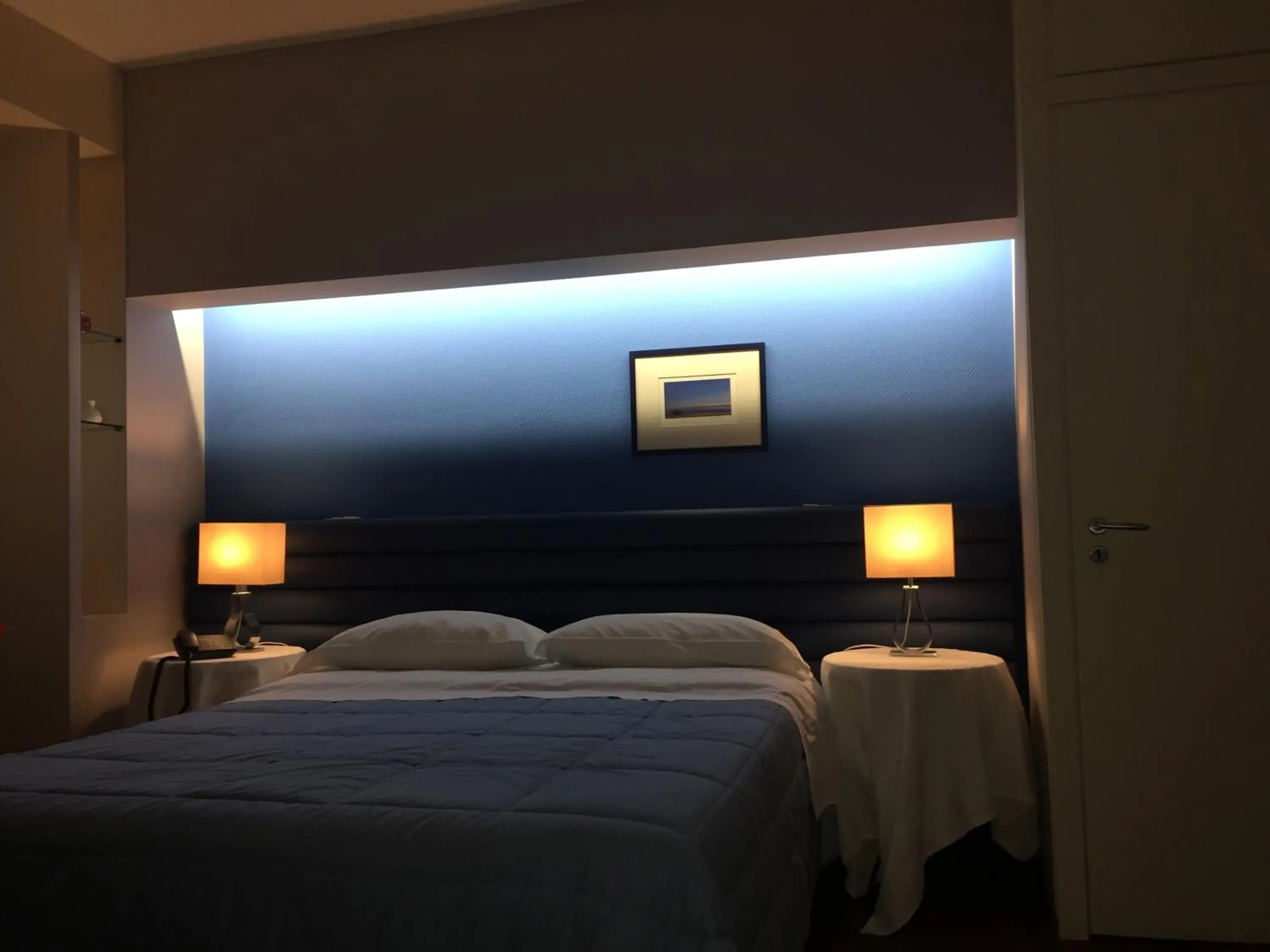 Photo of the whole room, Bed in Mare Nostrum Petit Hôtel