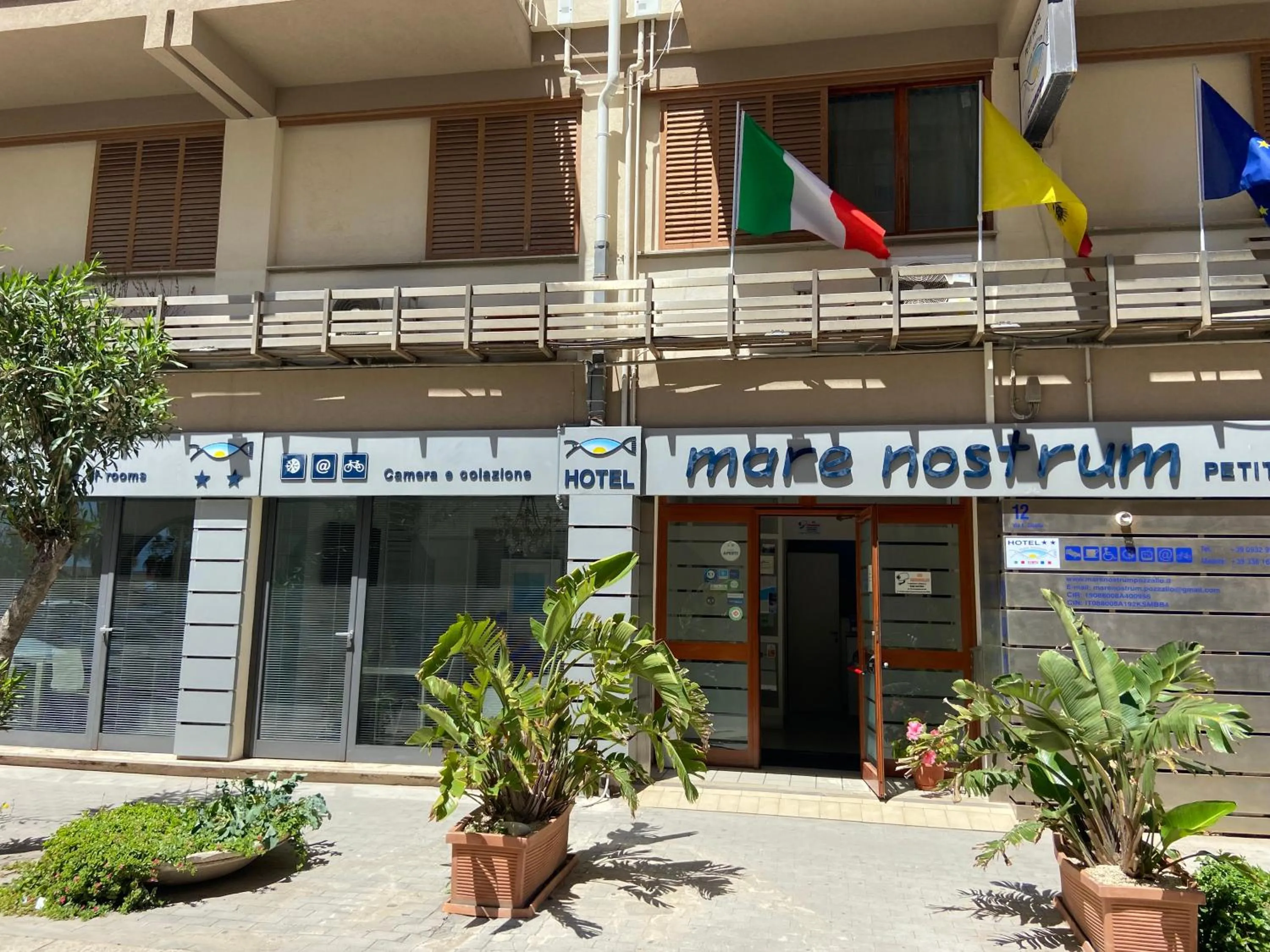 Property building in Mare Nostrum Petit Hôtel