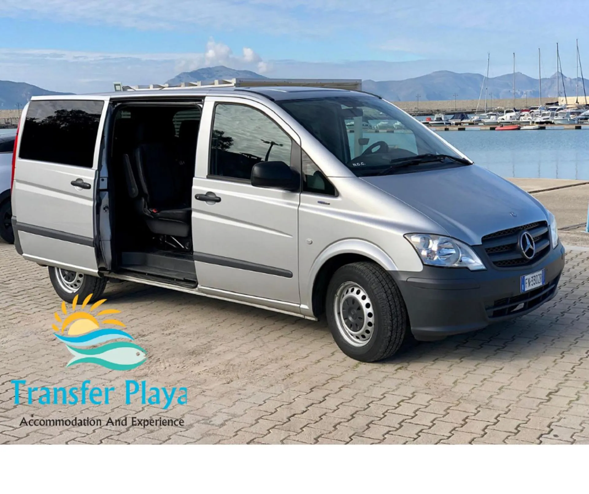 shuttle in Case Playa