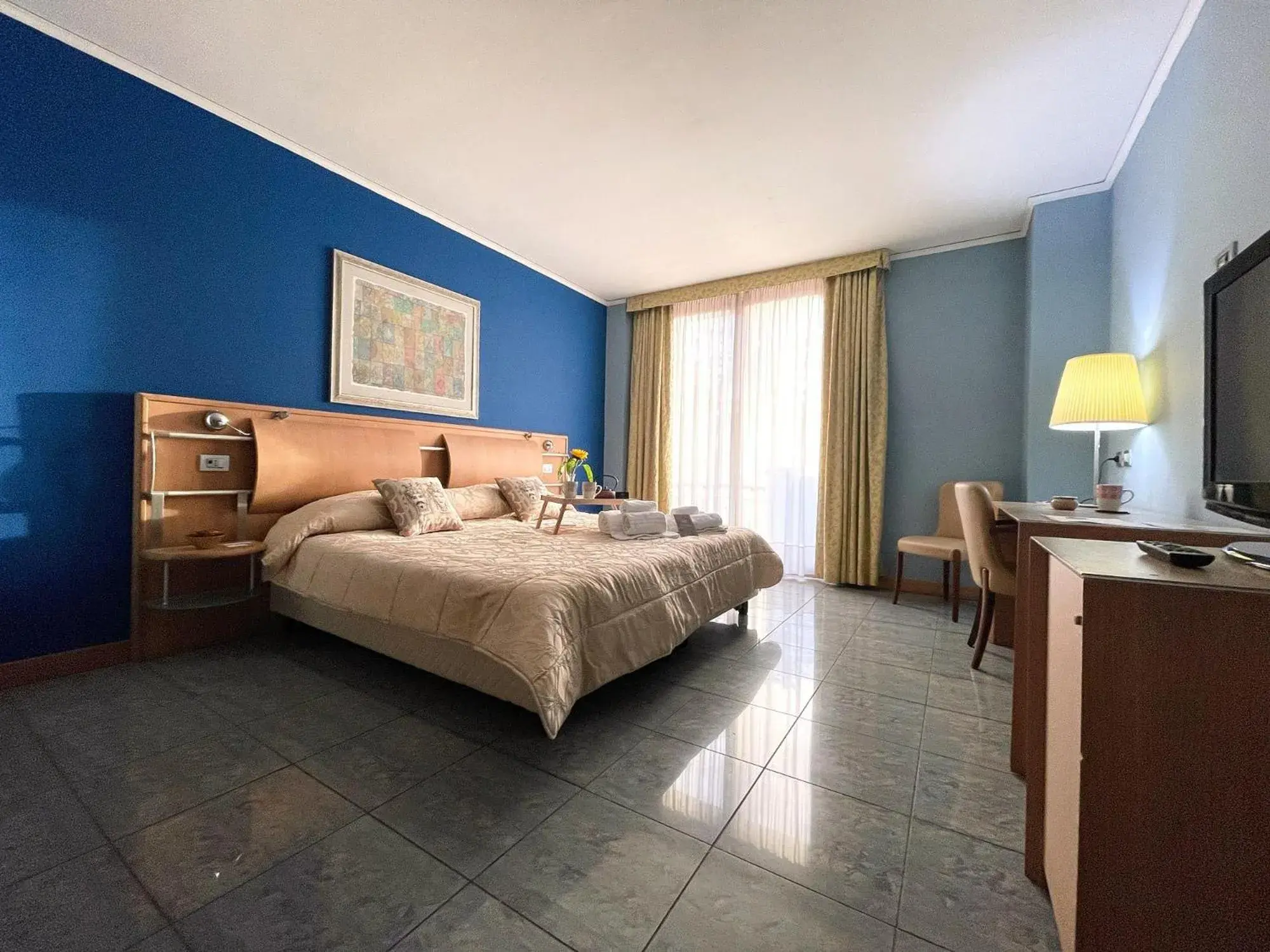 Photo of the whole room in Marina Palace Hotel & Congress Hall Photo of the whole room in Marina Palace Hotel & Congress Hall