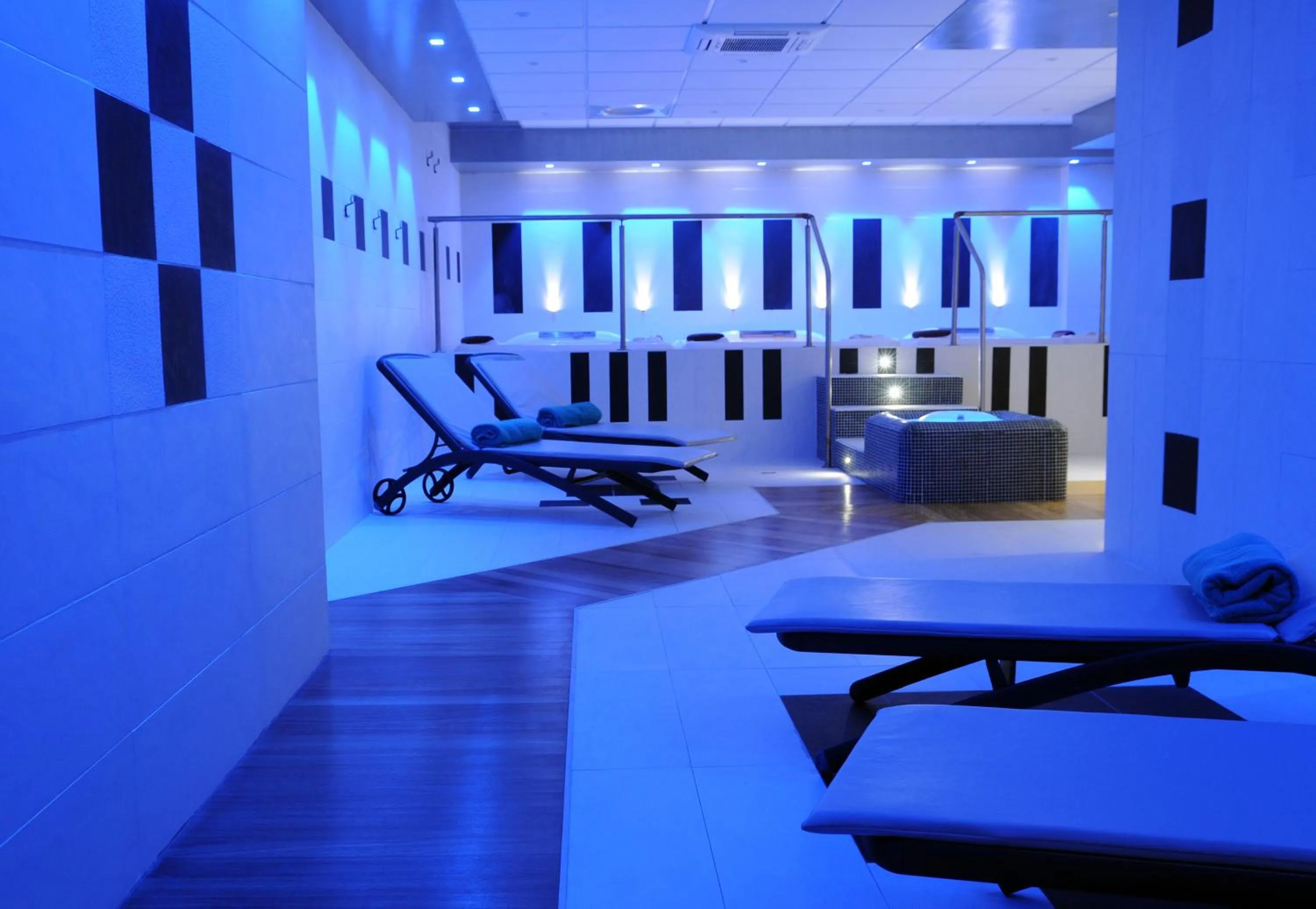 Spa and wellness centre/facilities, Swimming Pool in Marina Palace Hotel & Congress Hall