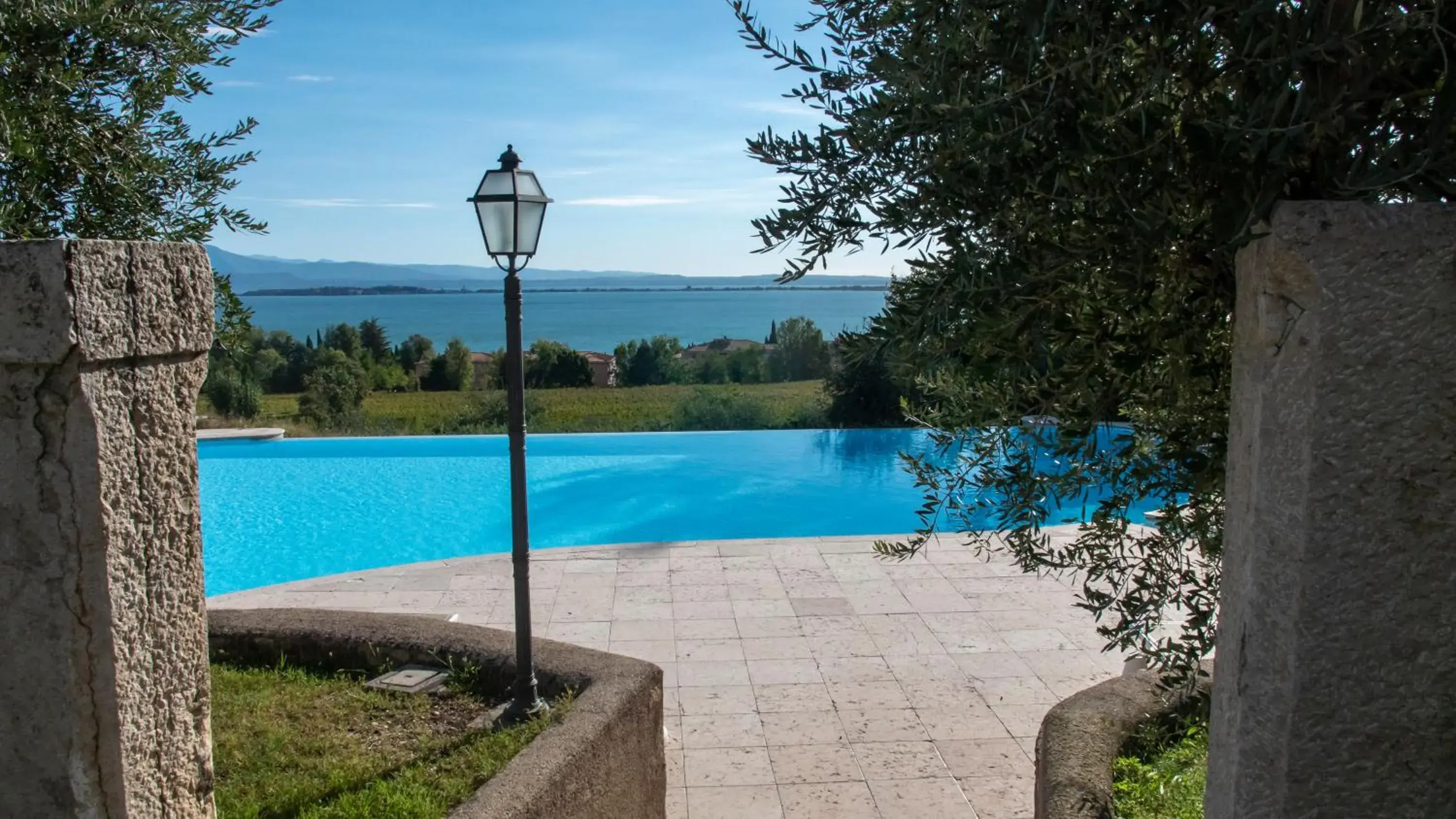 Pool view in Castello Belvedere Apartments Pool view in Castello Belvedere Apartments