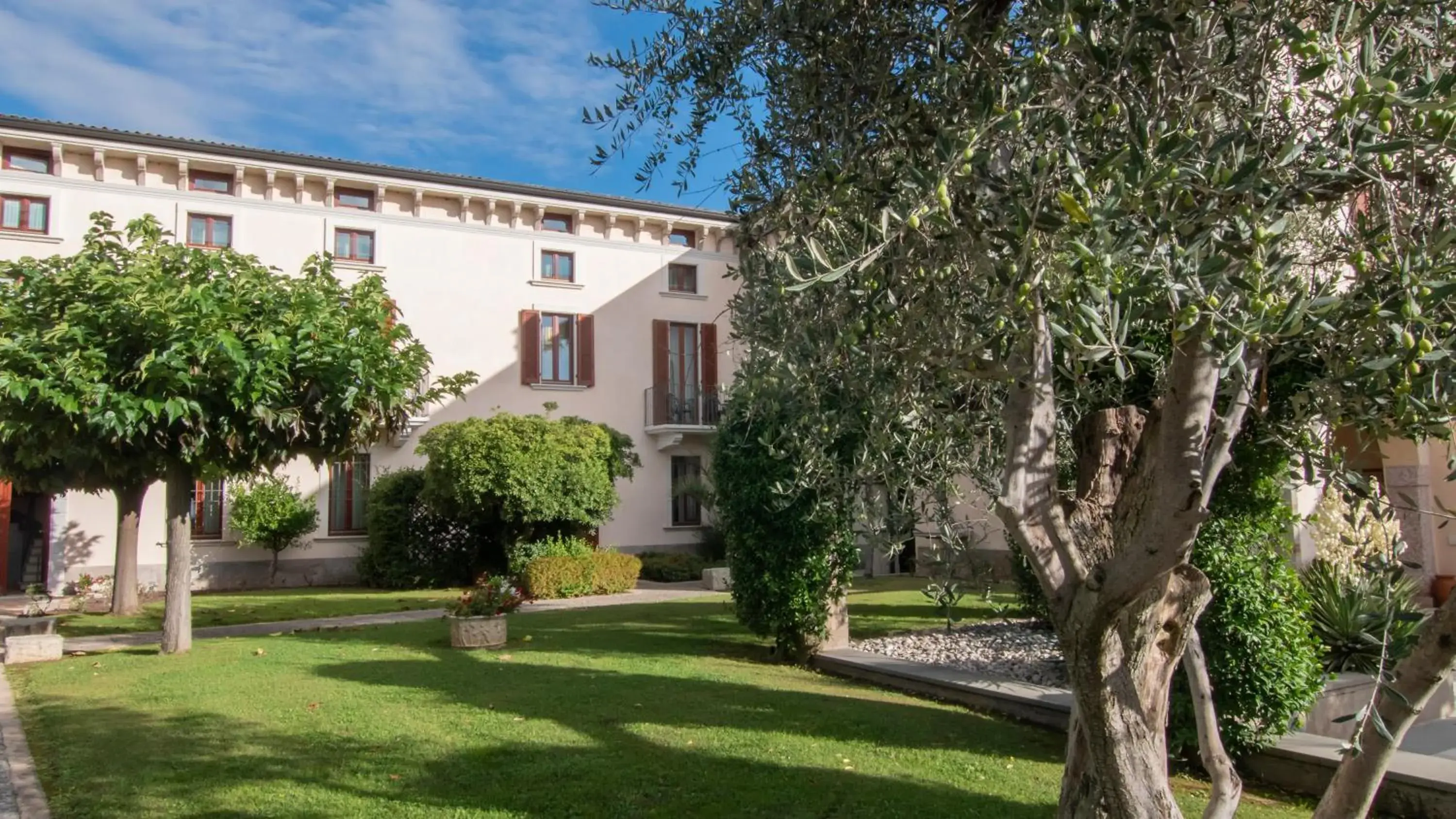 Natural landscape in Castello Belvedere Apartments Natural landscape in Castello Belvedere Apartments