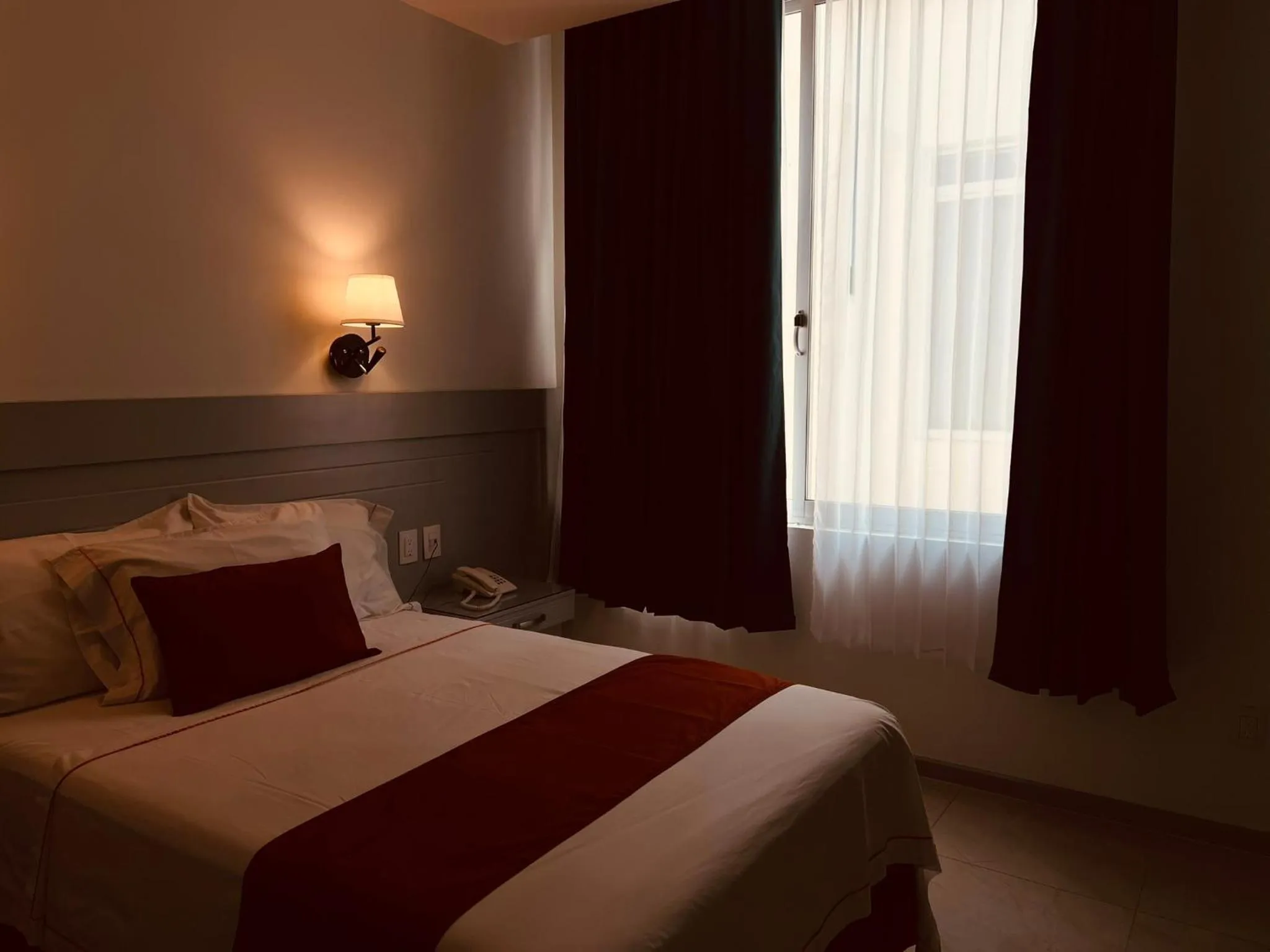 Bed in San Francisco Hotel Boutique