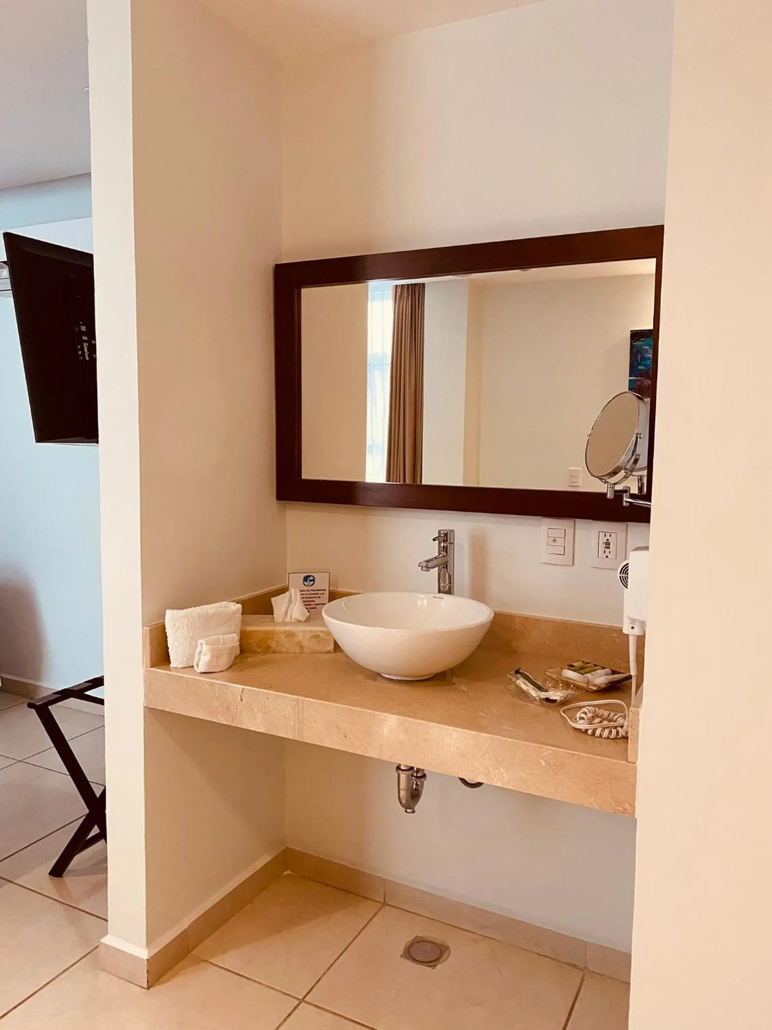 Bathroom in San Francisco Hotel Boutique