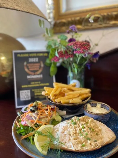 The Upper Largo Hotel & Restaurant