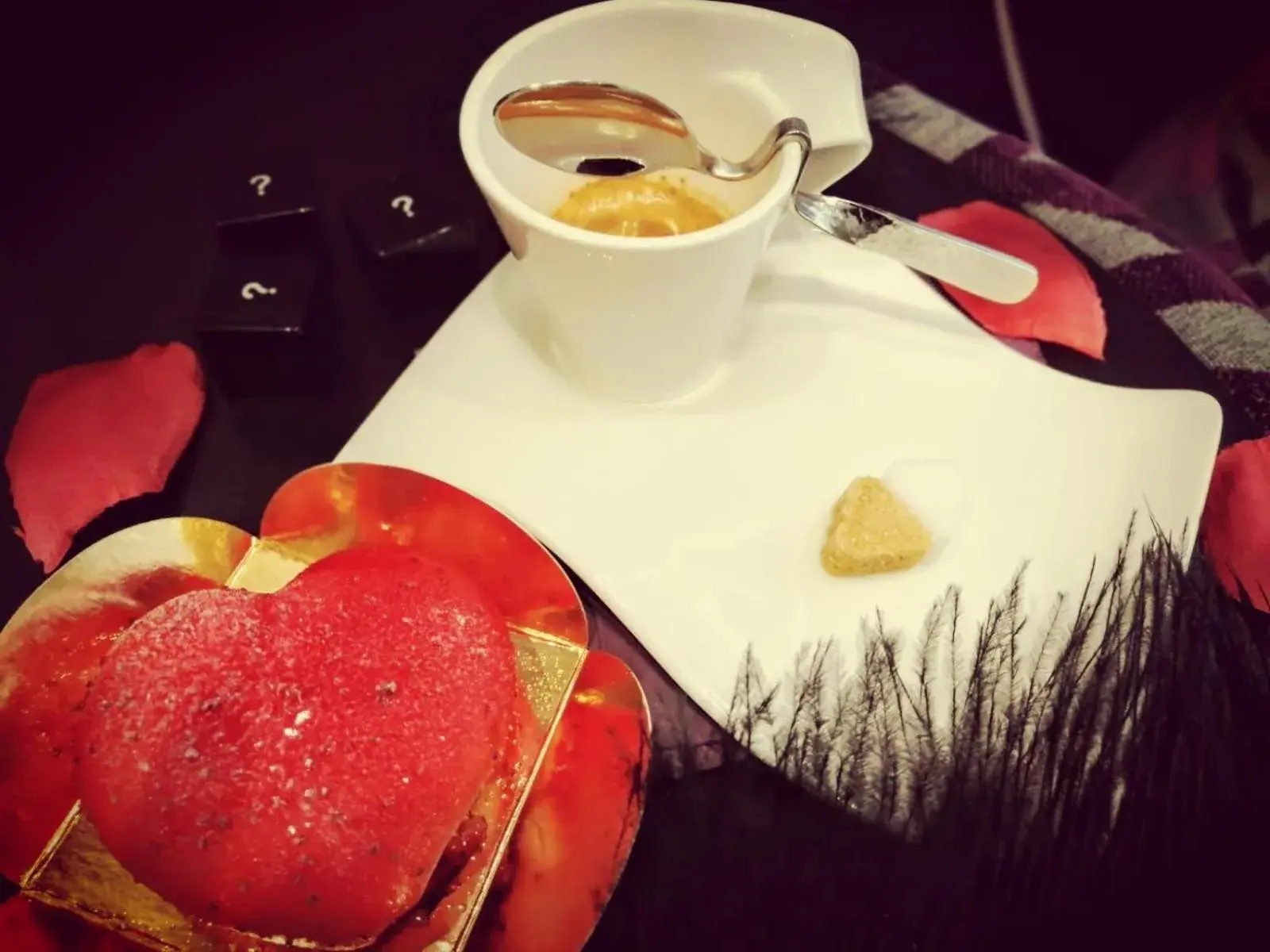 Food in SuiteSistina for Brave Lovers Food in SuiteSistina for Brave Lovers