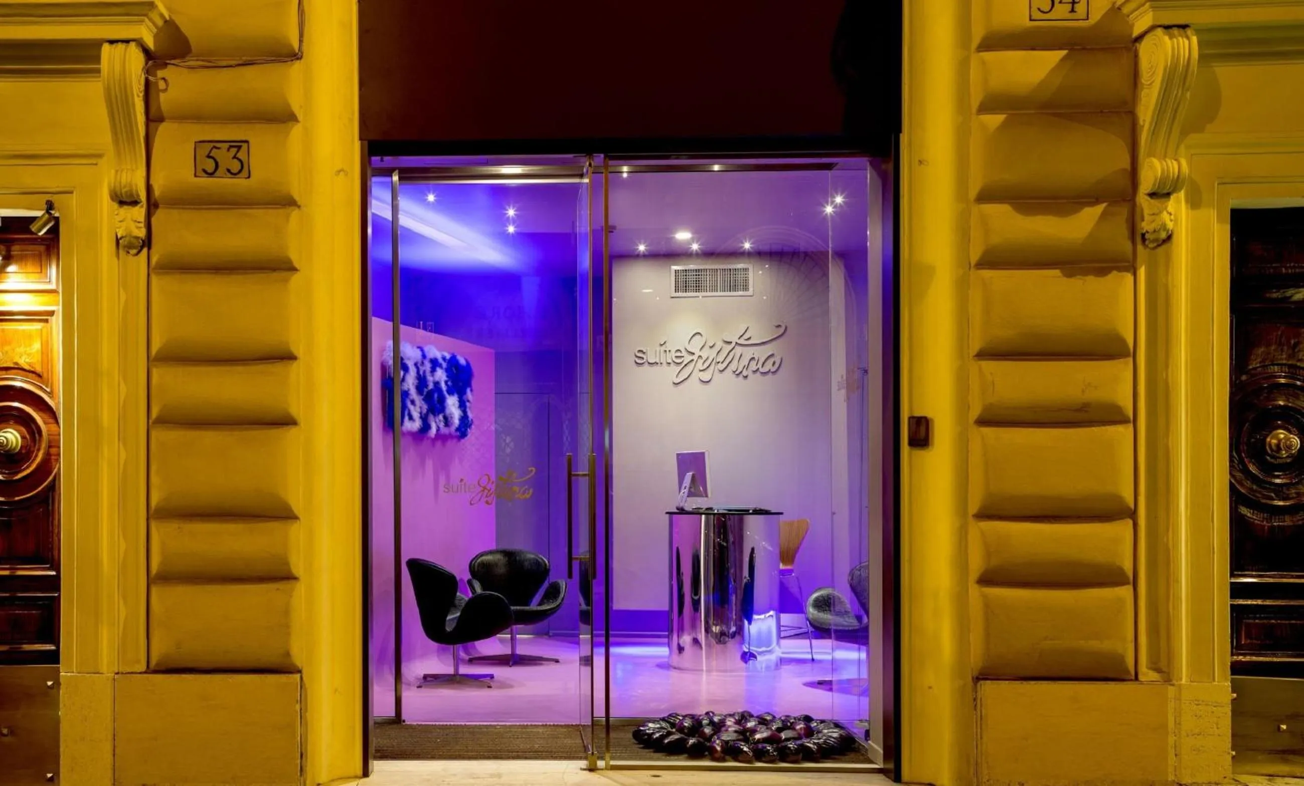 Facade/entrance in SuiteSistina for Brave Lovers