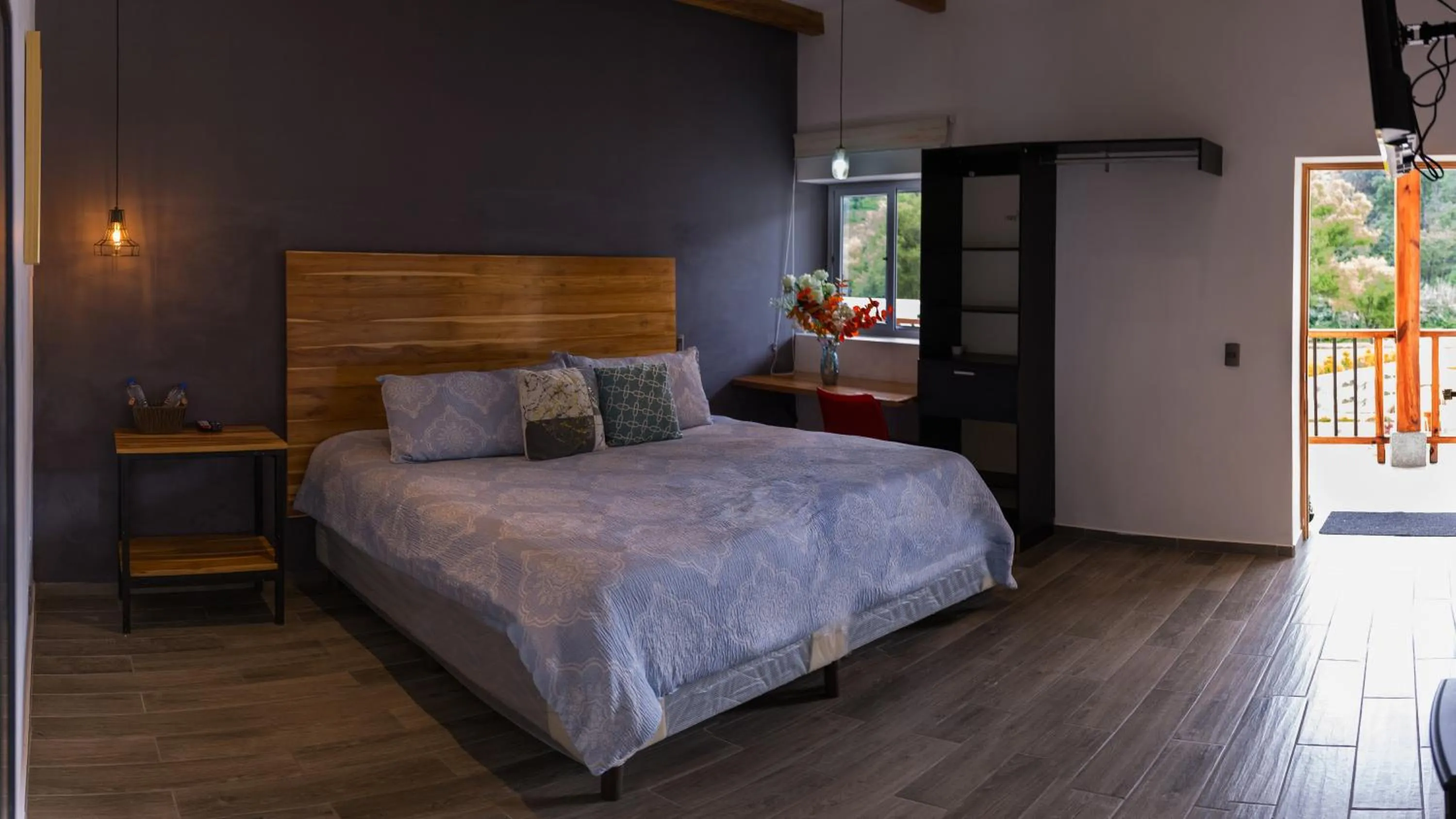 Bed in Casa Montana Hotel