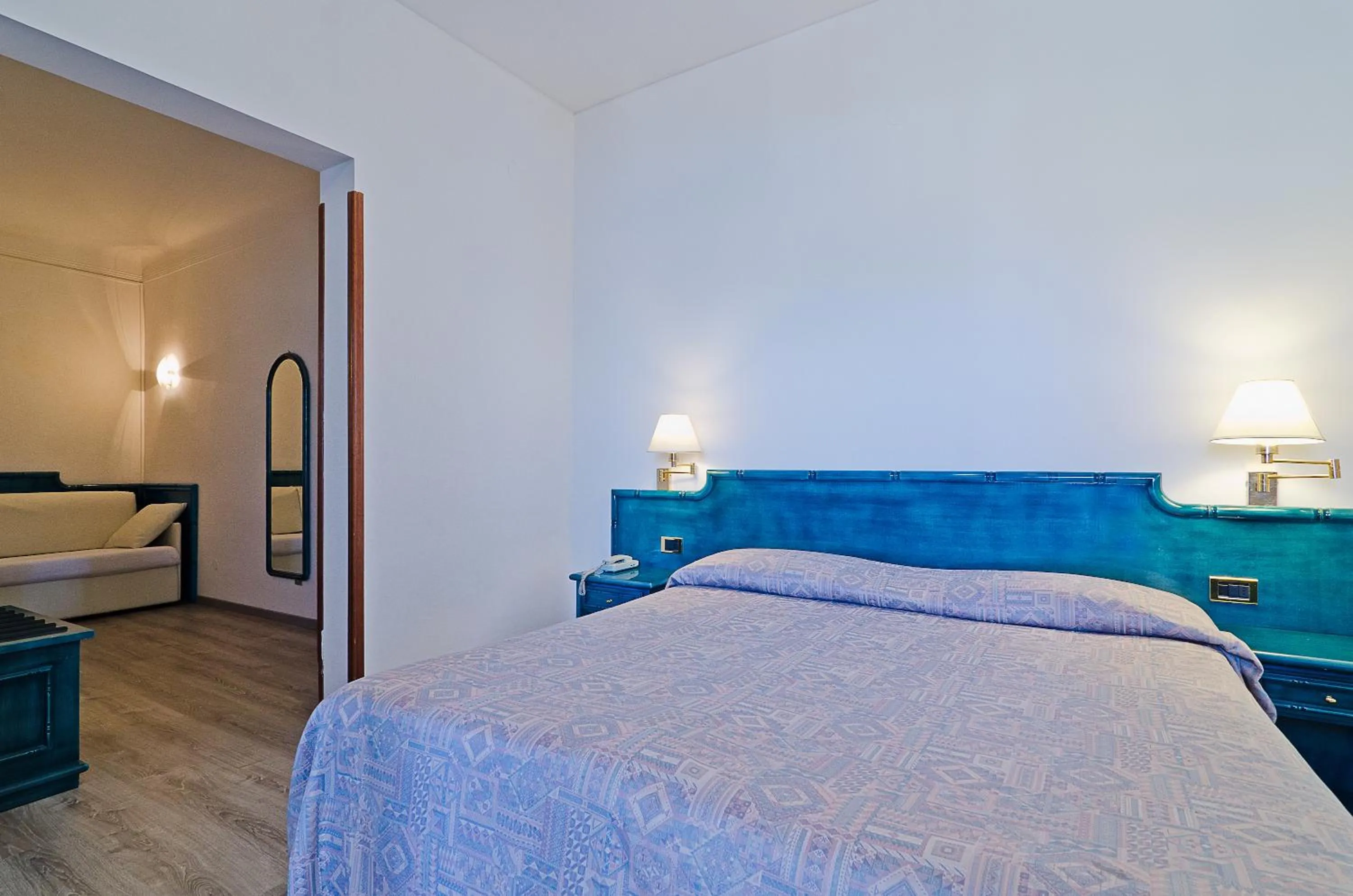 Bedroom, Bed in Hotel Ariston Montecarlo