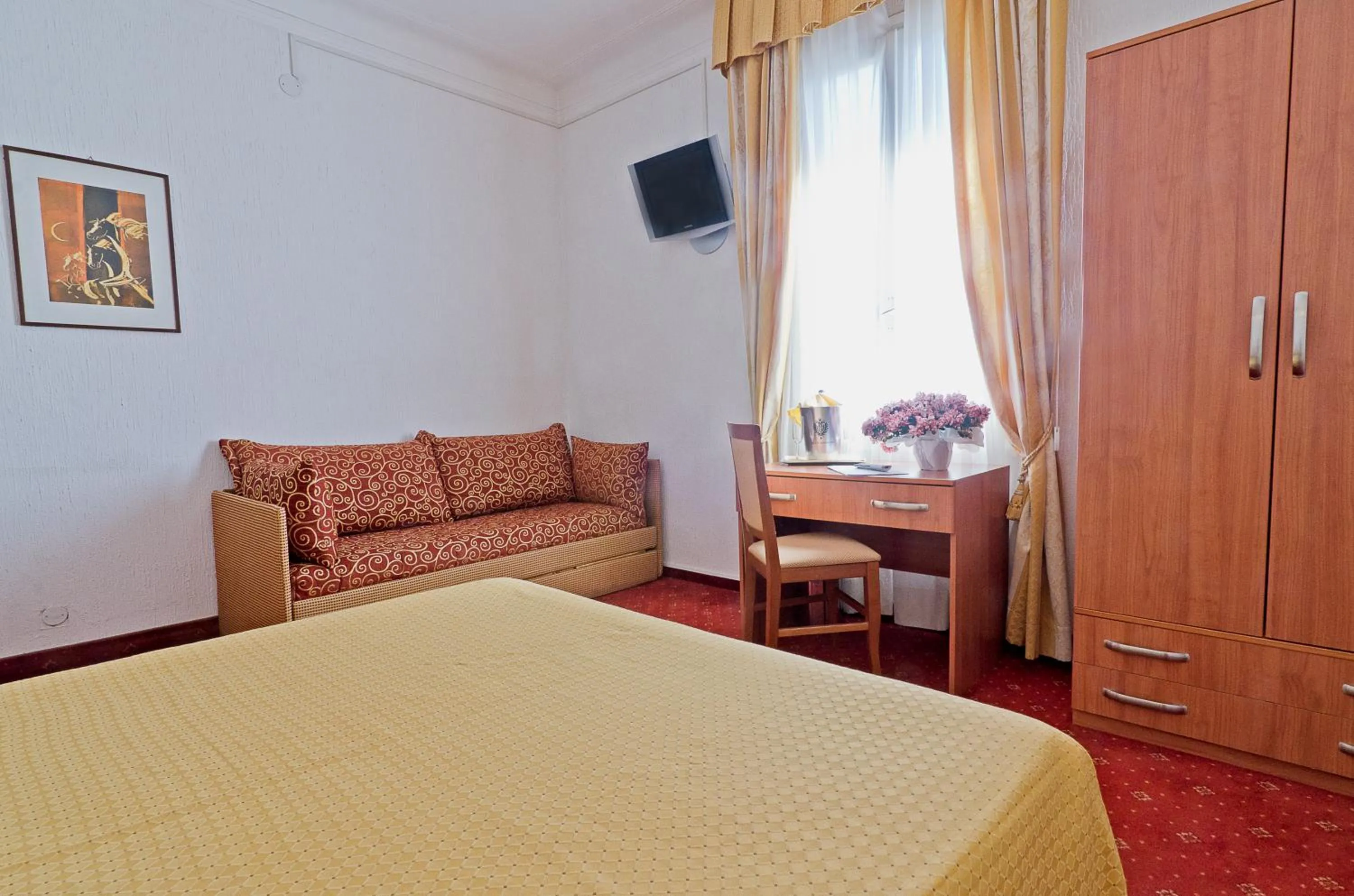 Standard Double or Twin Room in Hotel Ariston Montecarlo