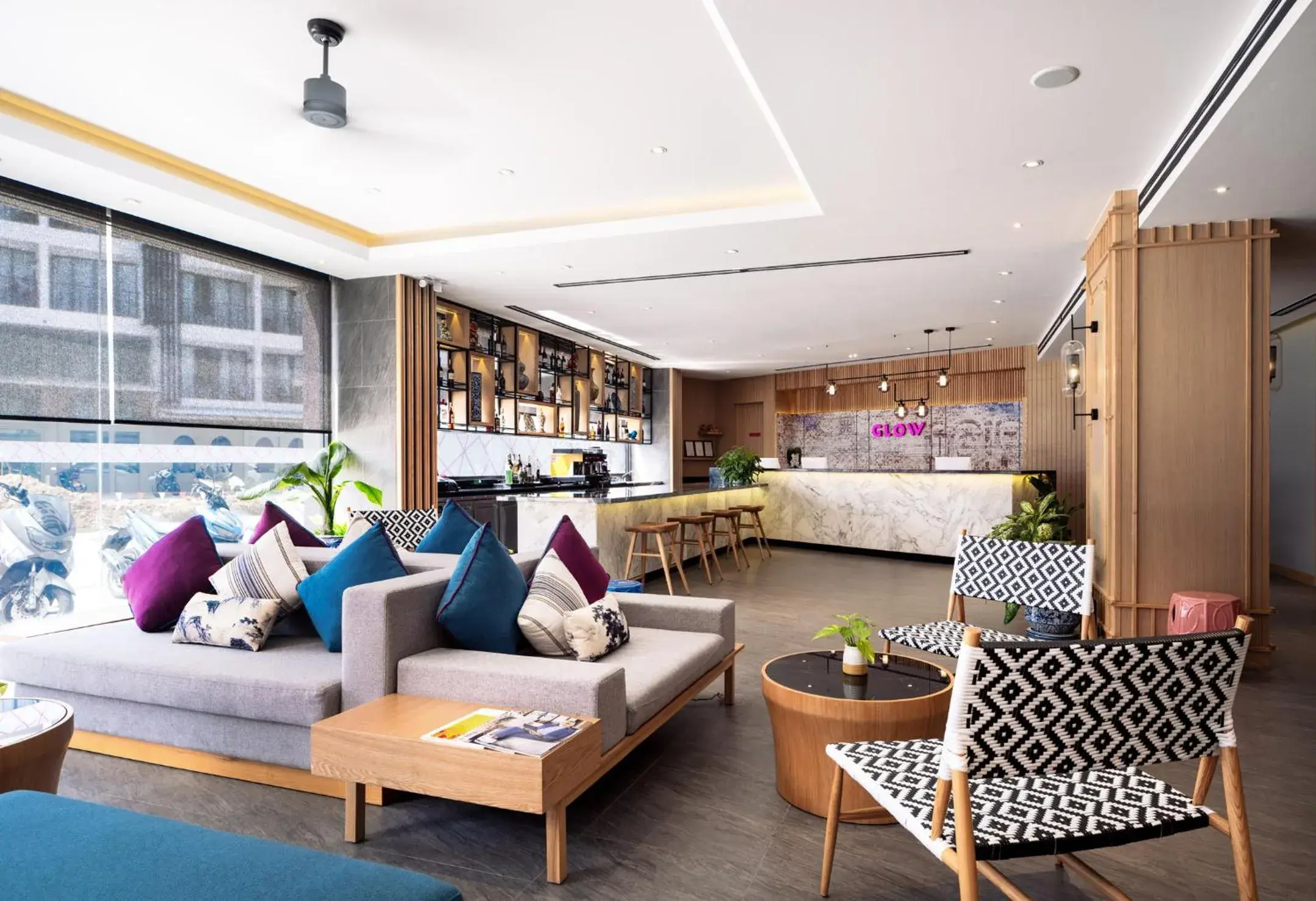 Lobby or reception in GLOW Mira Karon Beach Lobby or reception in GLOW Mira Karon Beach