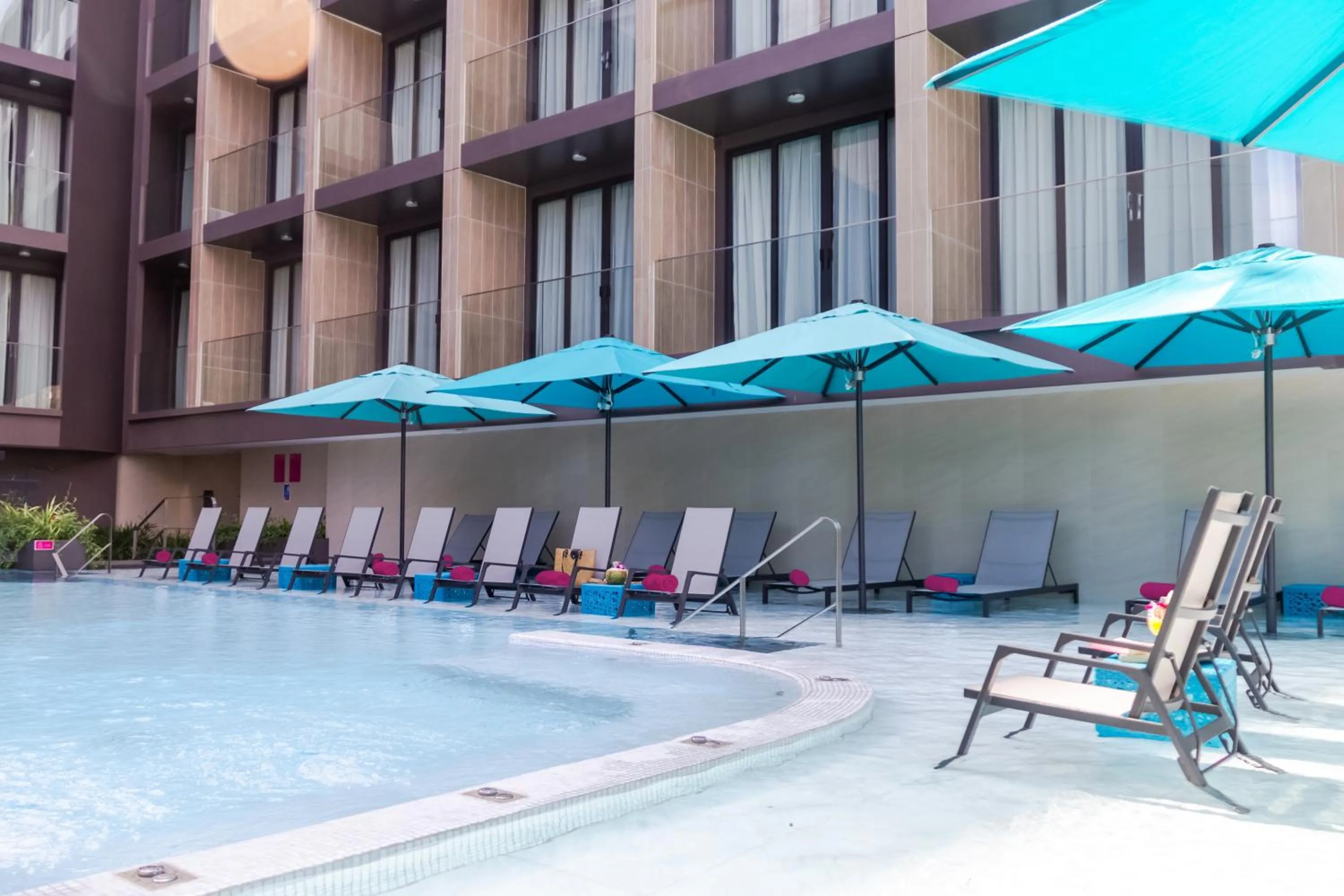 Swimming pool in GLOW Mira Karon Beach