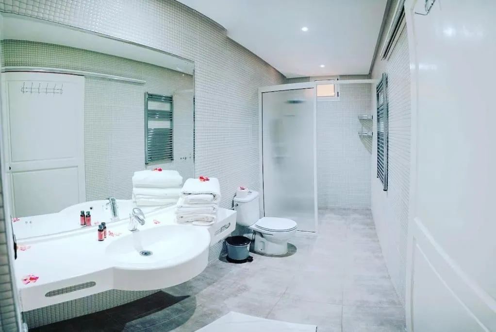 Shower in Weedan Hôtel Marrakech