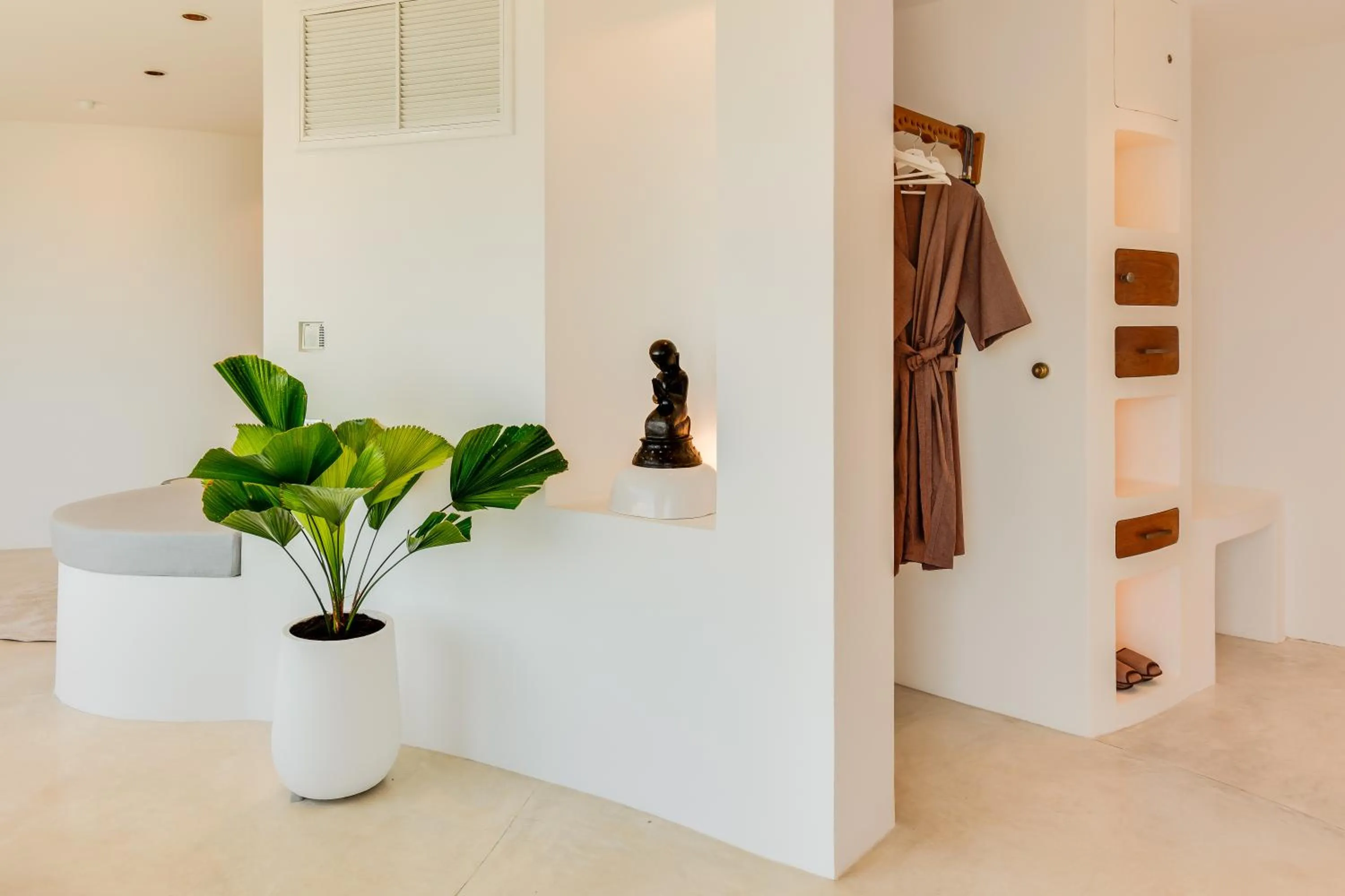 towels in Ampersand Resort