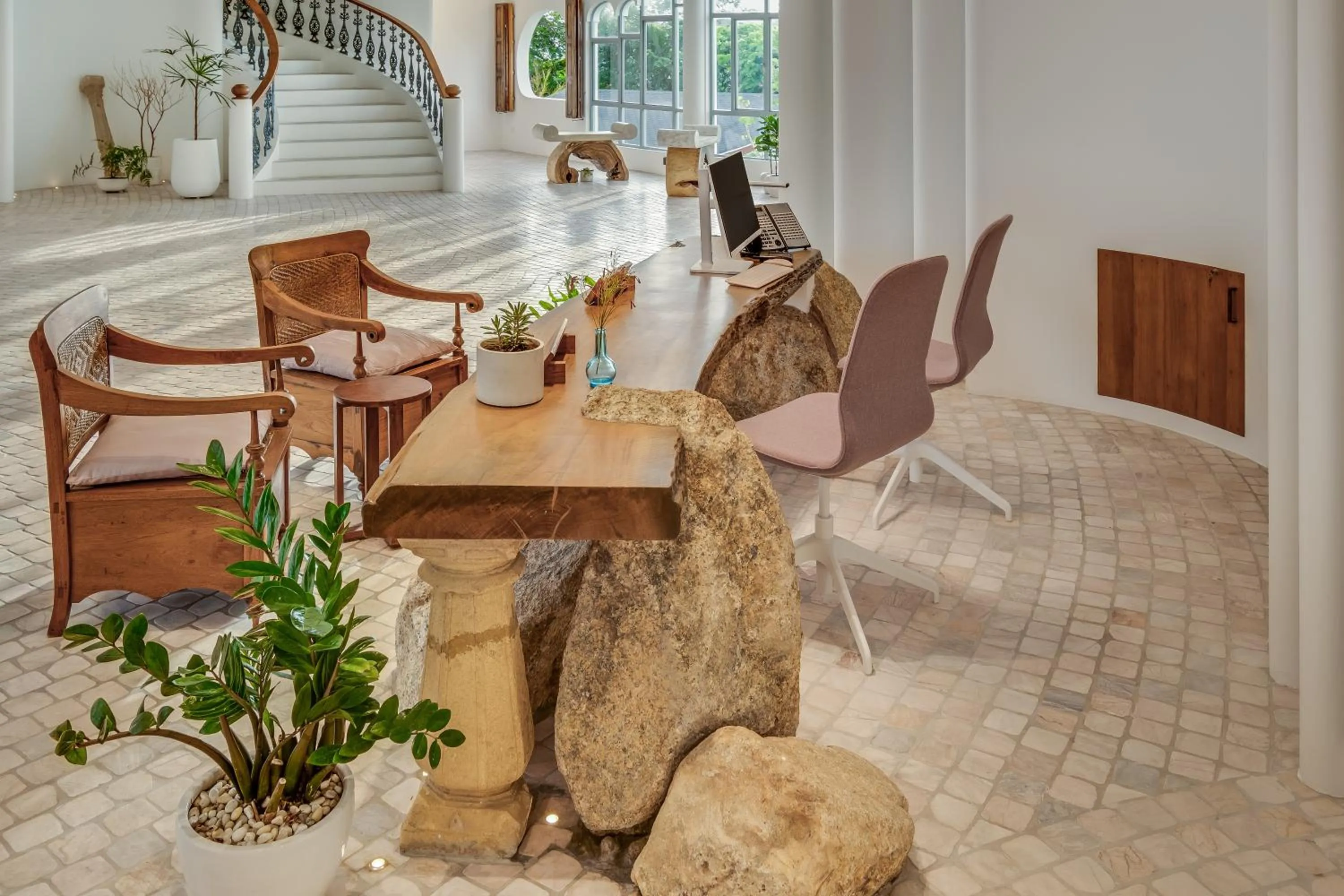 Property building in Ampersand Resort