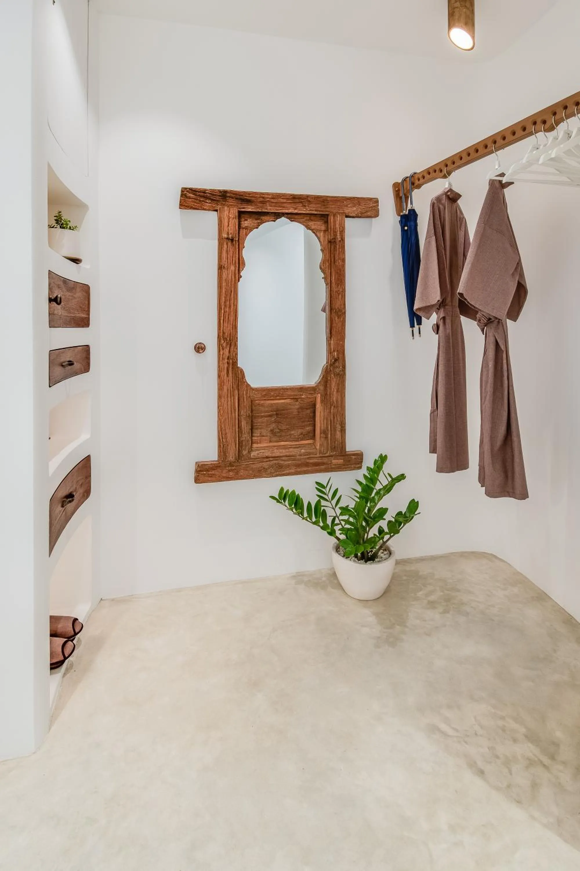 towels in Ampersand Resort