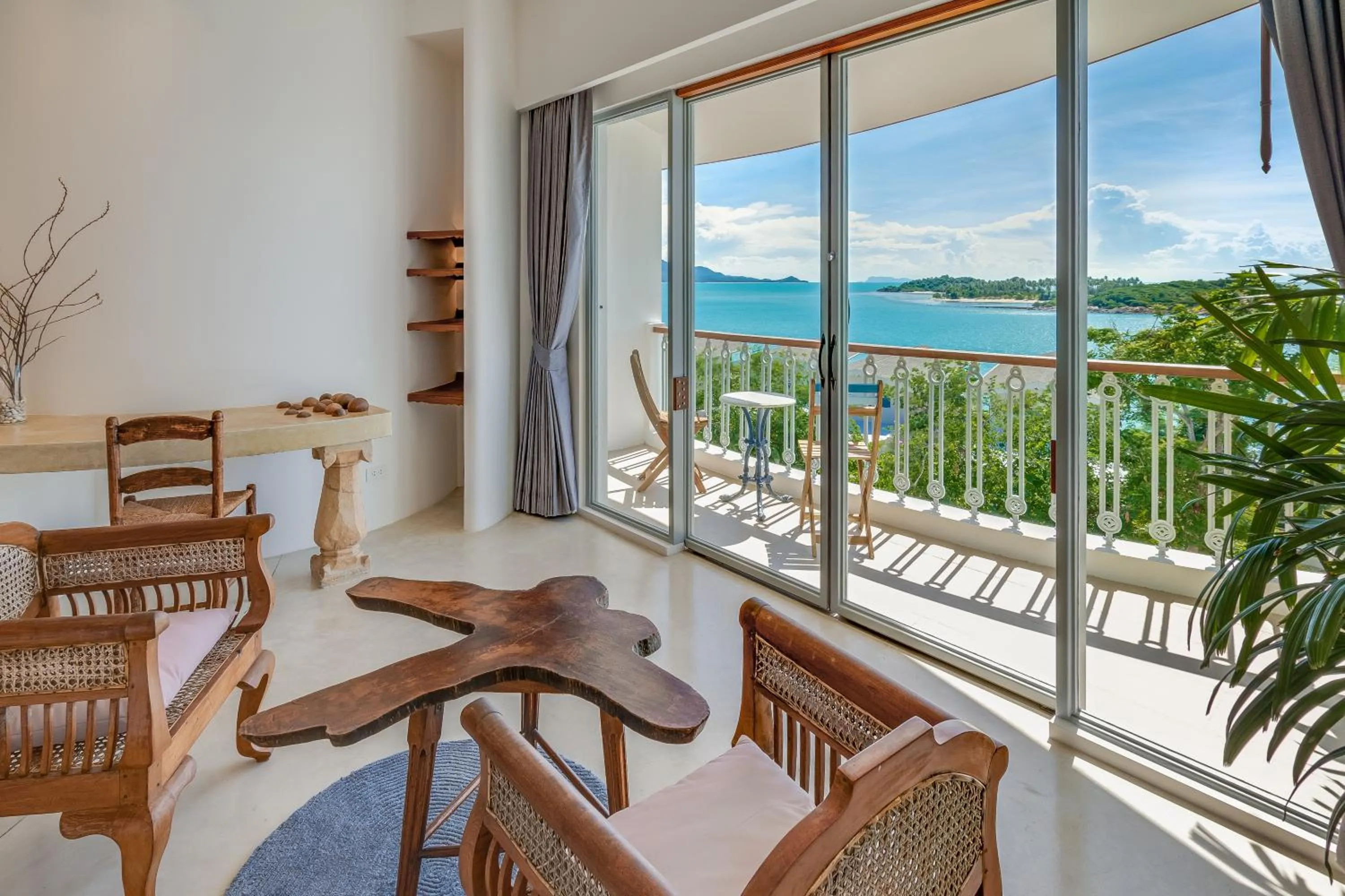 Patio in Ampersand Resort