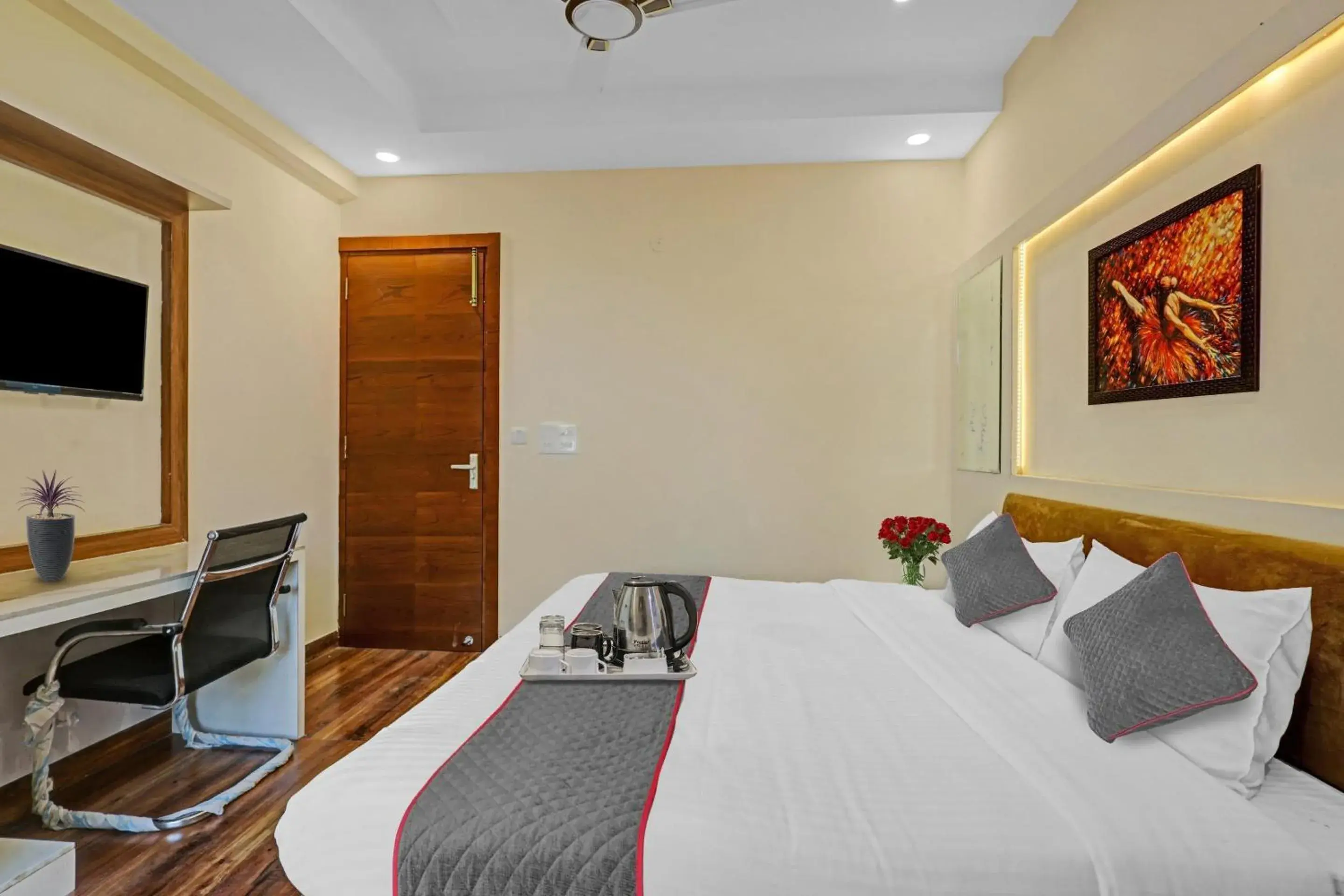 Bedroom, Bed in Super Townhouse Lucky Grand Palace Bedroom, Bed in Super Townhouse Lucky Grand Palace