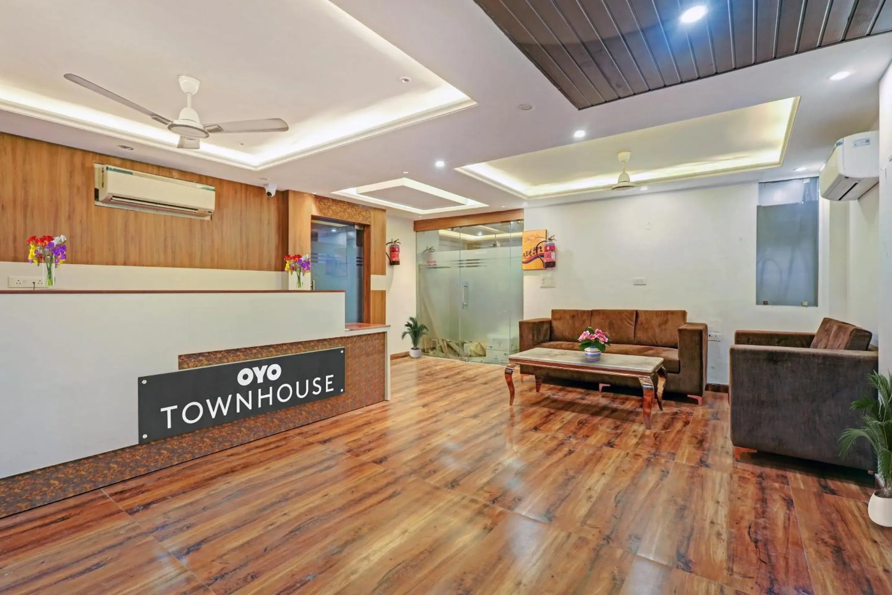 Lobby or reception in Super Townhouse Lucky Grand Palace Lobby or reception in Super Townhouse Lucky Grand Palace