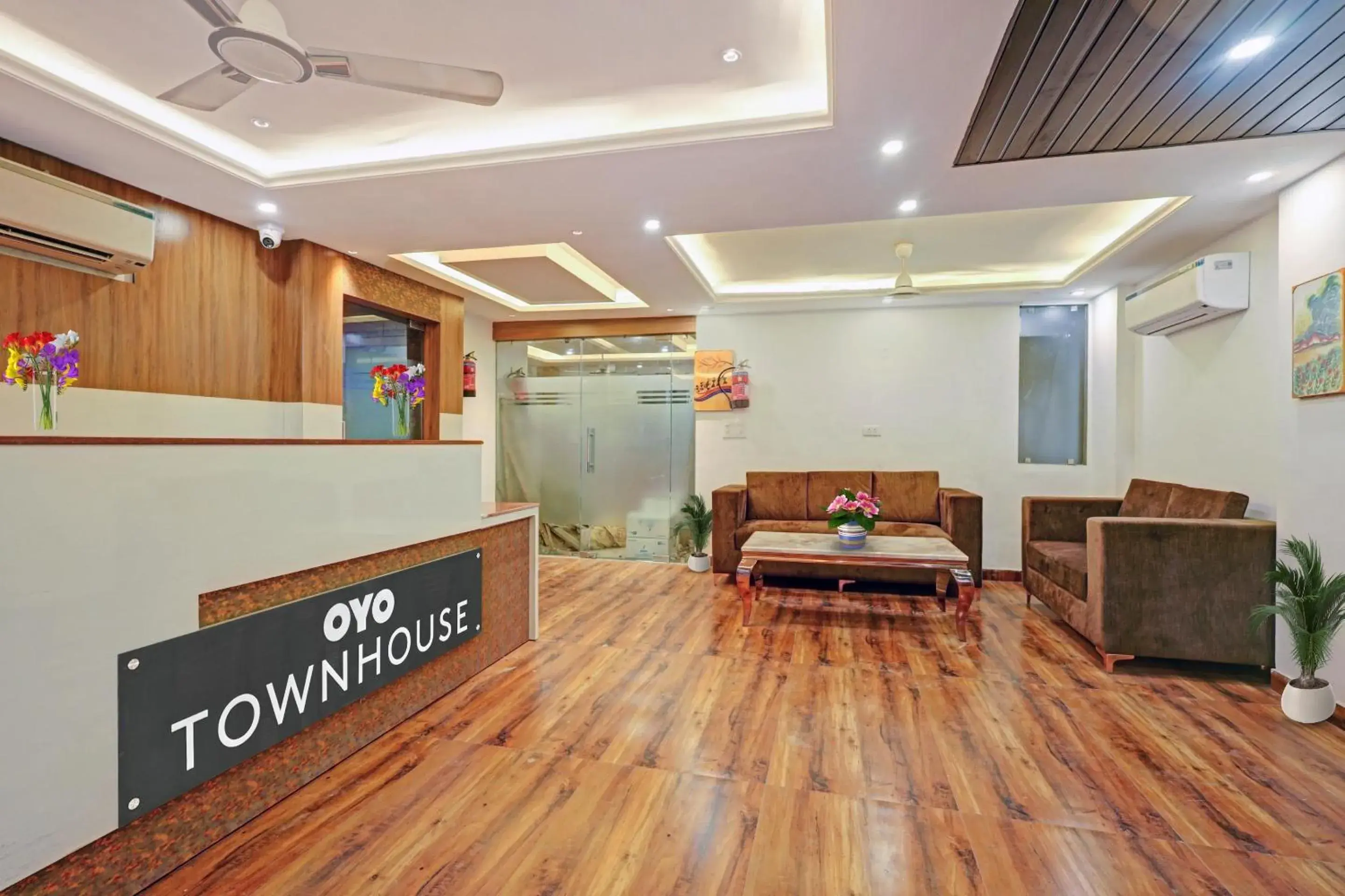 Lobby or reception in Super Townhouse Lucky Grand Palace Lobby or reception in Super Townhouse Lucky Grand Palace