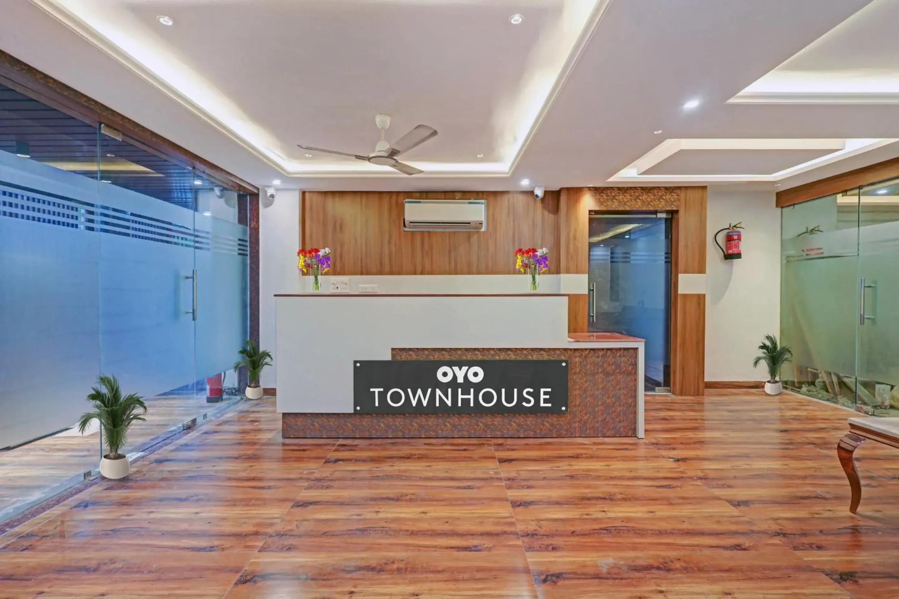 Lobby or reception in Super Townhouse Lucky Grand Palace Lobby or reception in Super Townhouse Lucky Grand Palace