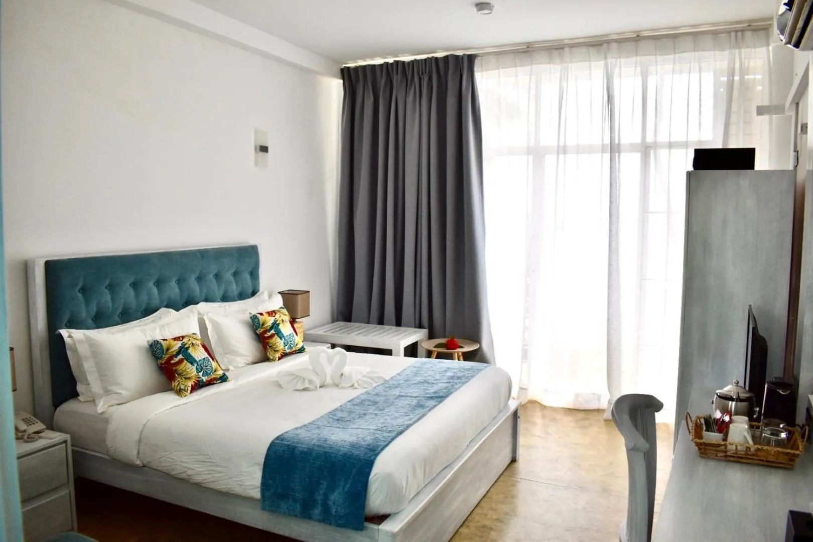 Bed in Smeralda Resorts Dikwella